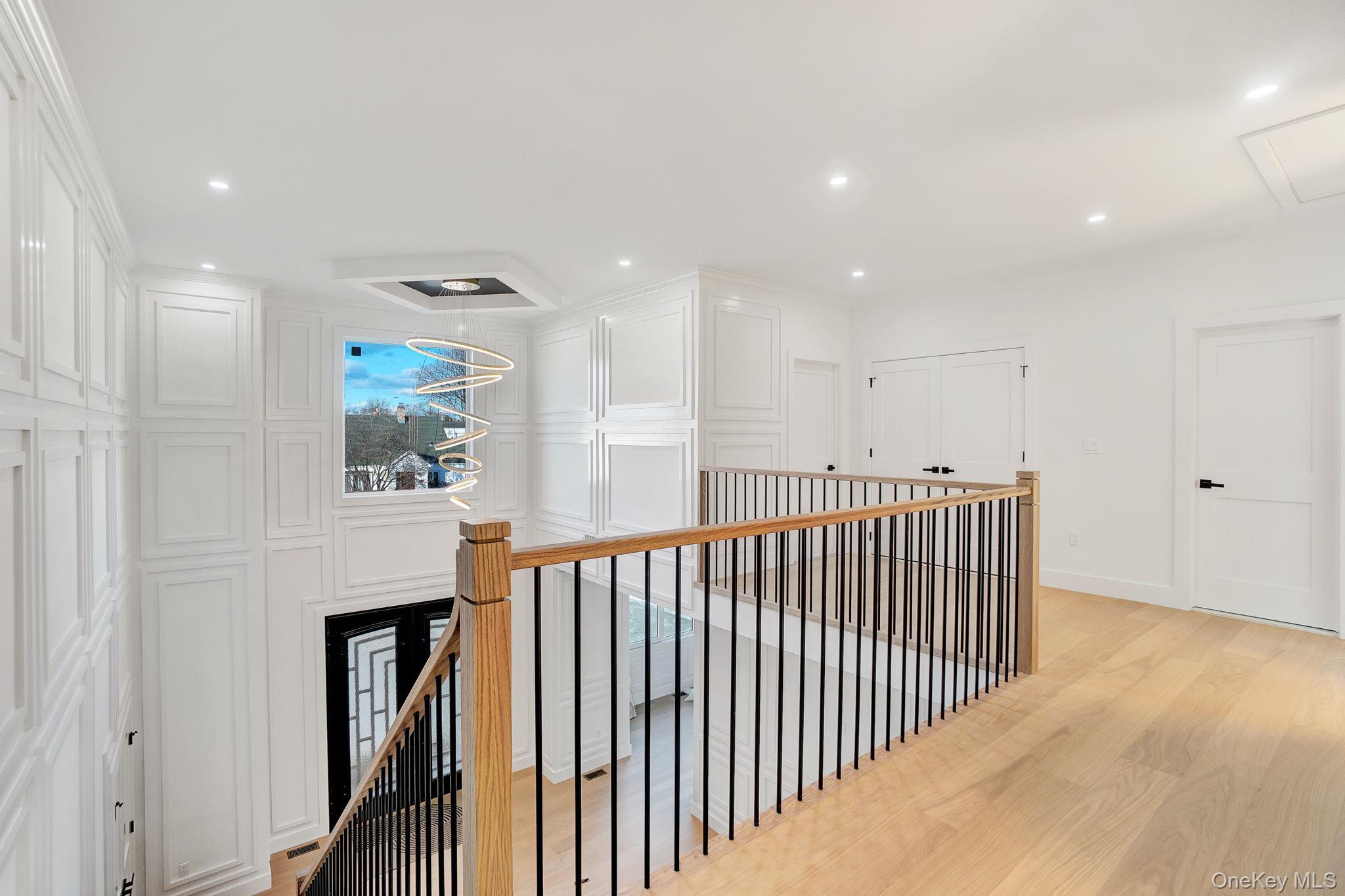 #13 photo, 35 Castle Lane, מחוז נסאו Levittown , NY 11756