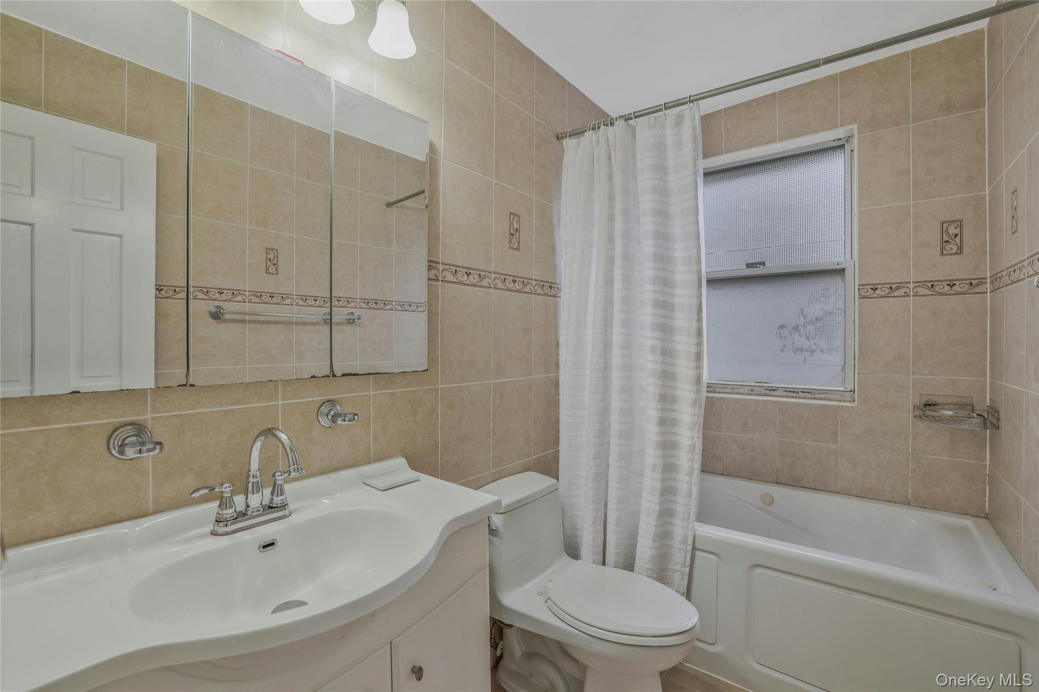 #13 photo, 22904 67th Avenue, Bayside , NY 11364