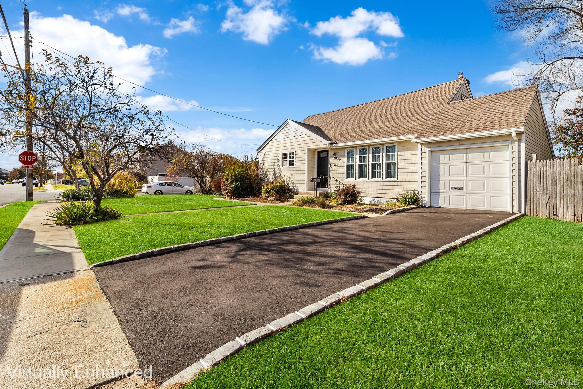 #2 photo, 403 15th Street, West Babylon , NY 11704