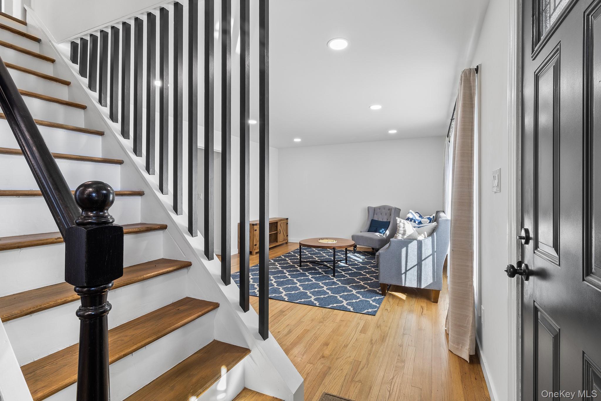 #5 photo, 403 15th Street, West Babylon , NY 11704