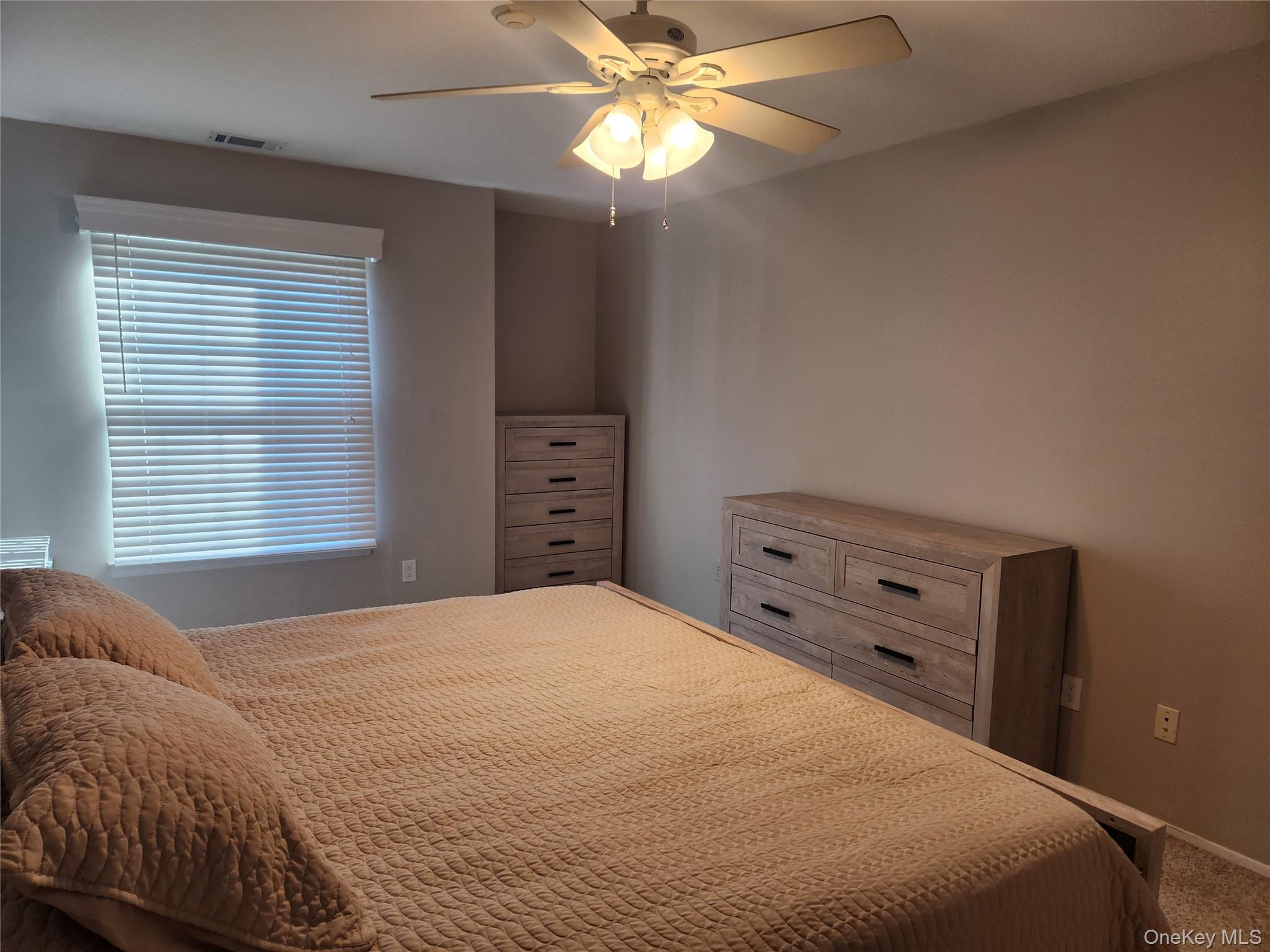 #10 photo, 334 Artist Lake Drive, Middle Island , NY 11953