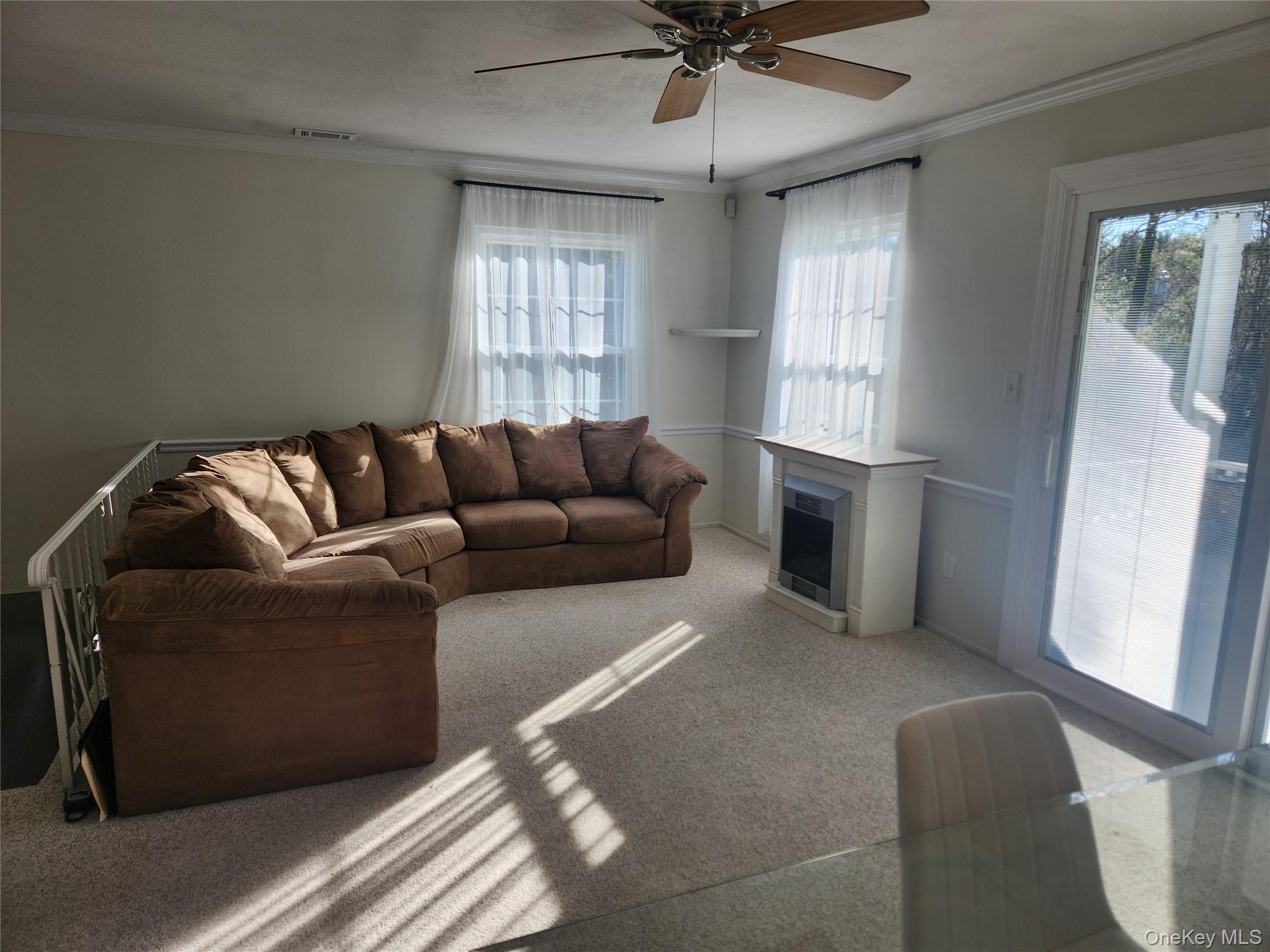 #7 photo, 334 Artist Lake Drive, Middle Island , NY 11953