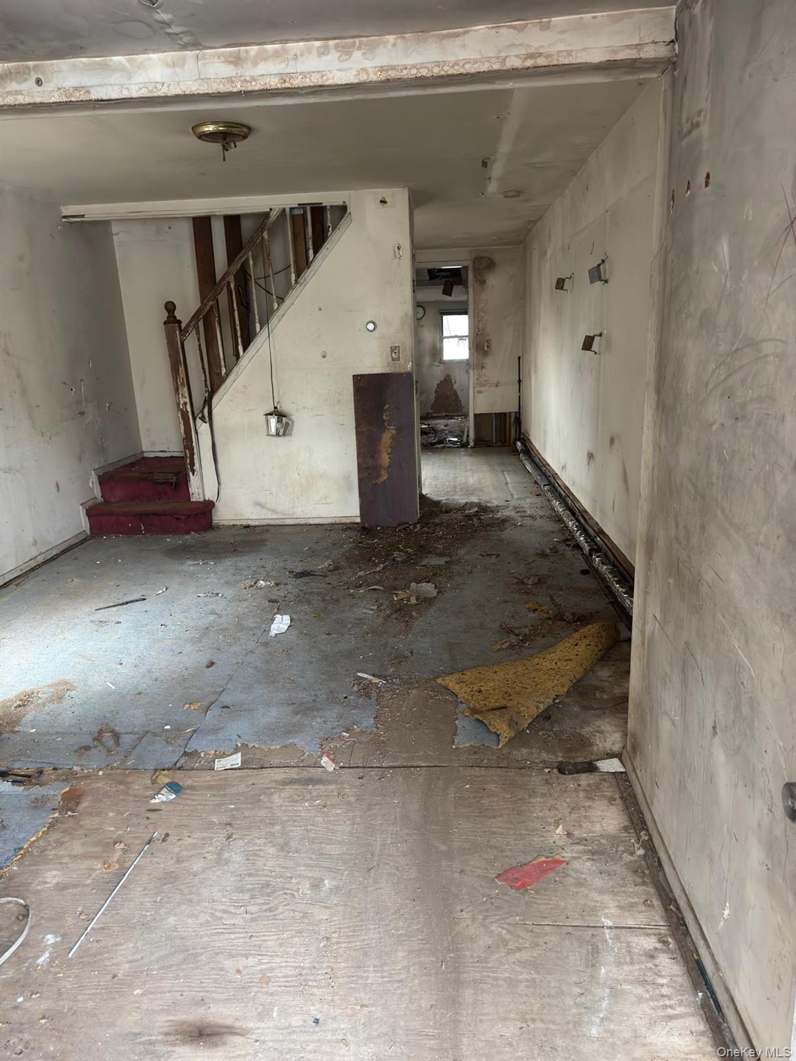 #6 photo, 11842 155th Street, קווינס Baisley Park , NY 11434