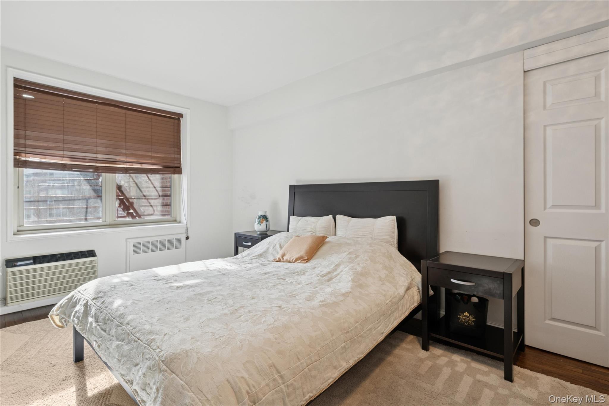 #17 photo, 2345 Bell Boulevard, Bayside , NY 11360