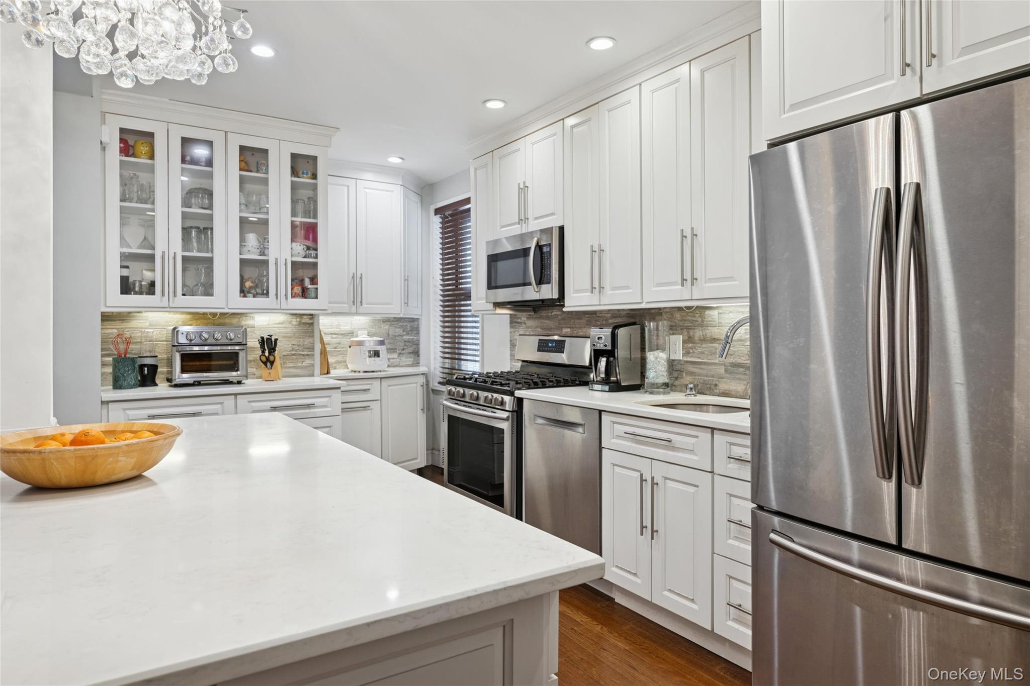 #5 photo, 2345 Bell Boulevard, Bayside , NY 11360