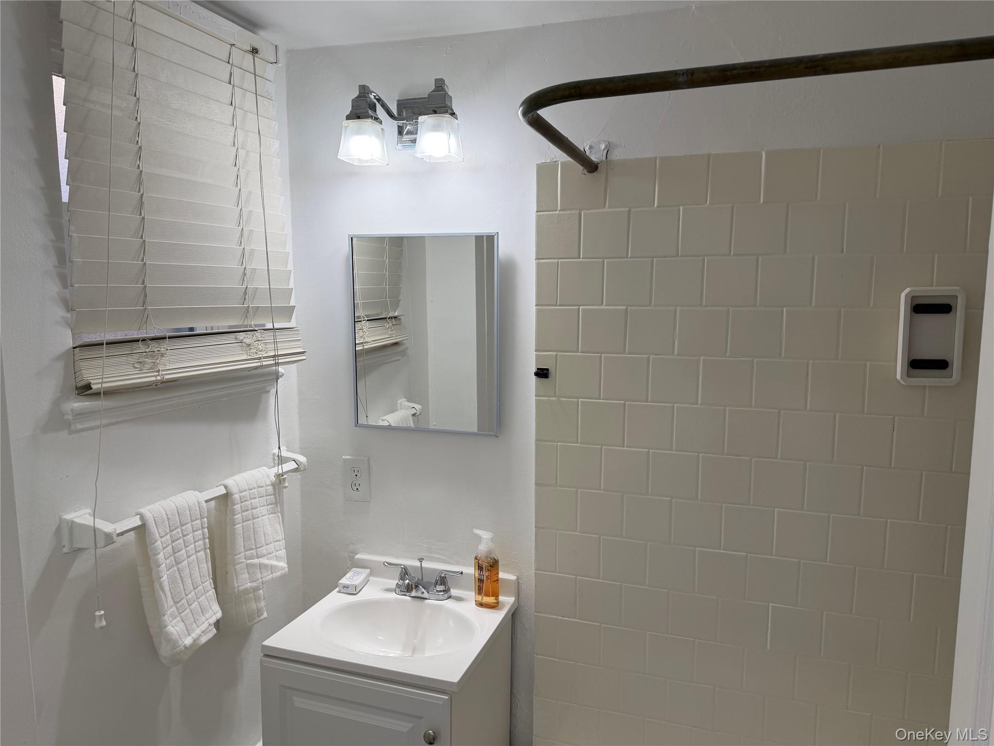 #10 photo, 147-53 Grand Central Parkway, 皇后区 牙买加 Jamaica , NY 11435