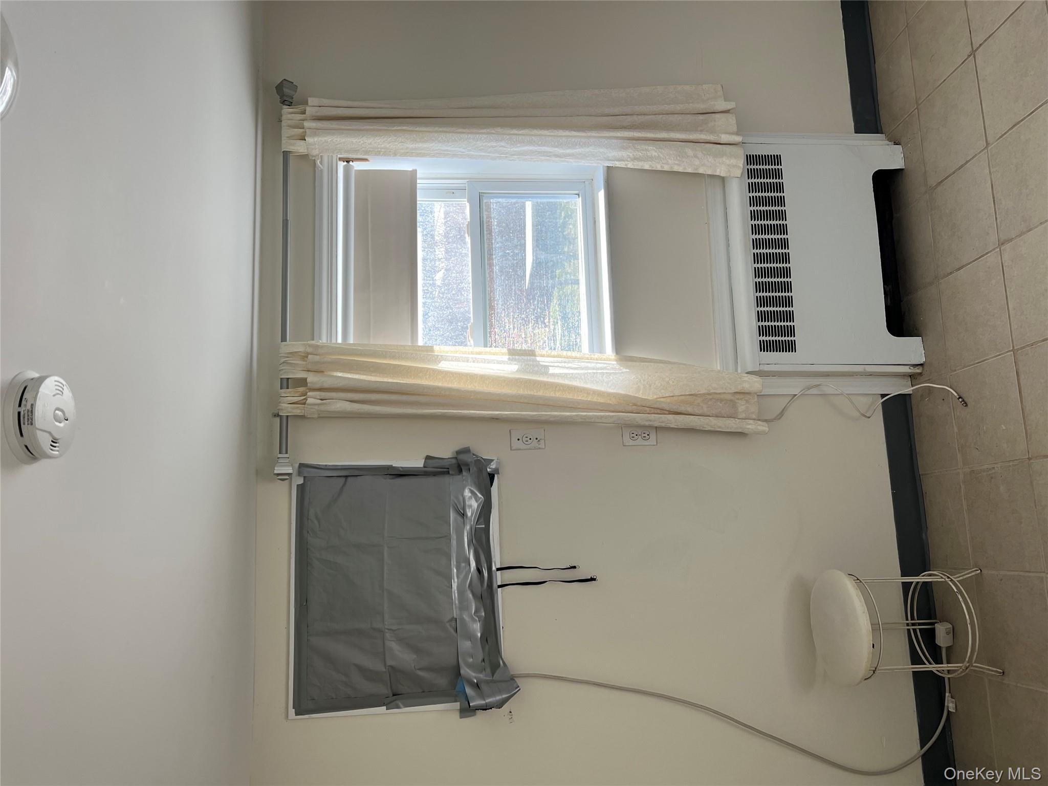 #13 photo, Westbury, Westbury , NY 11590