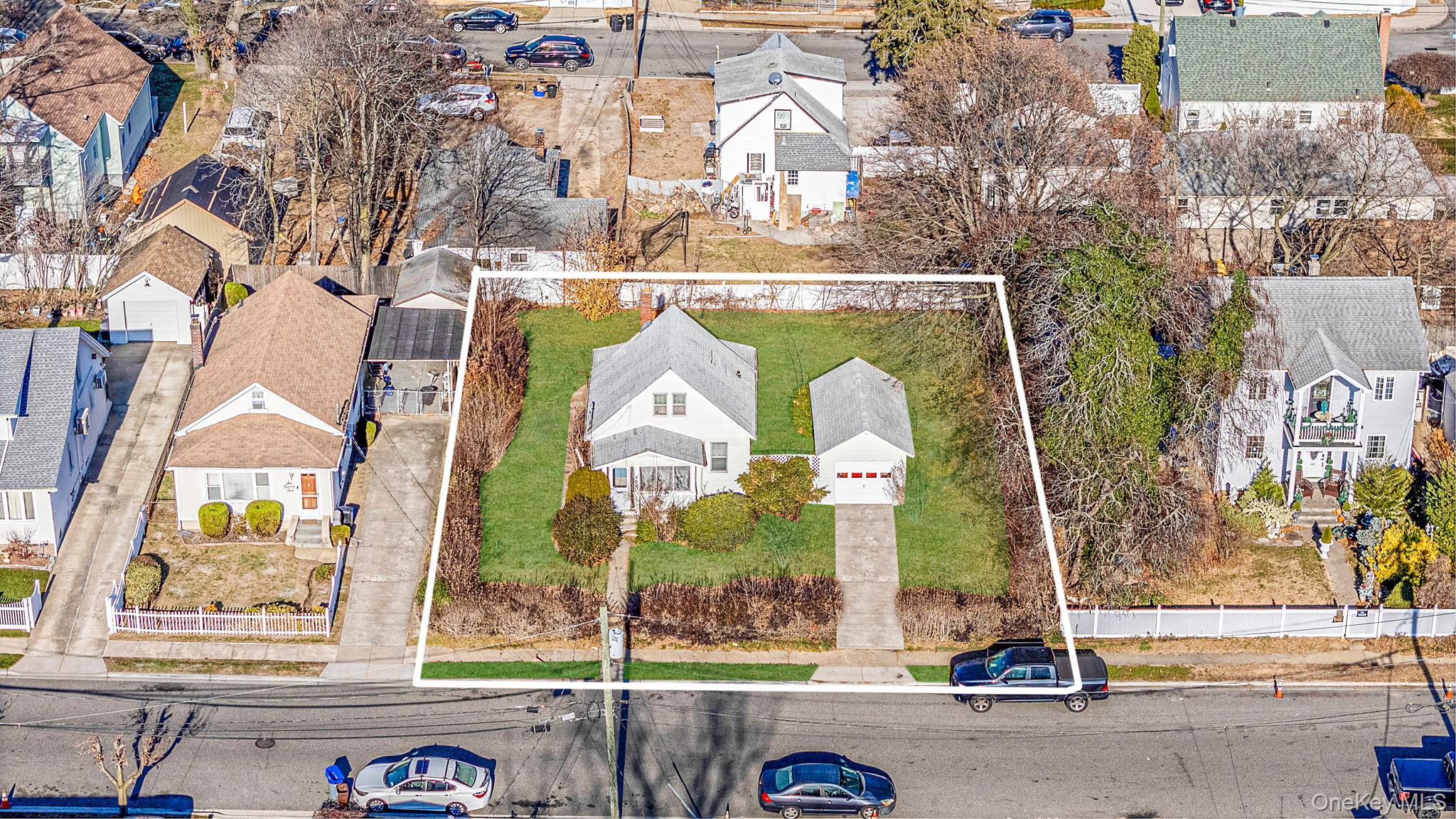 #1 photo, 633 Hill Street, Uniondale , NY 11553