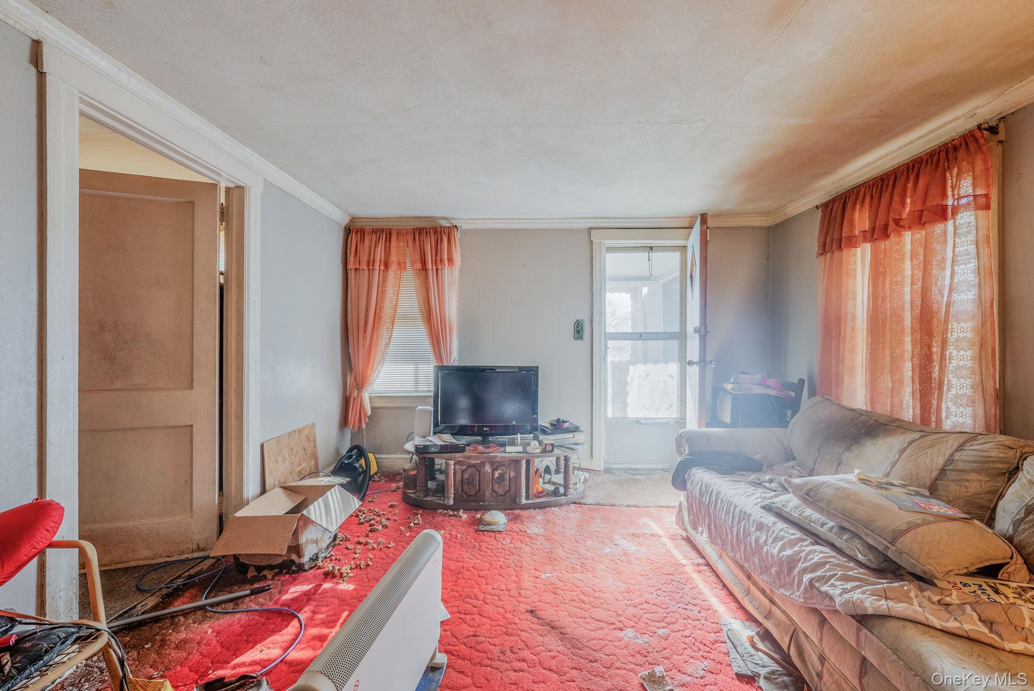 #17 photo, 633 Hill Street, Uniondale , NY 11553