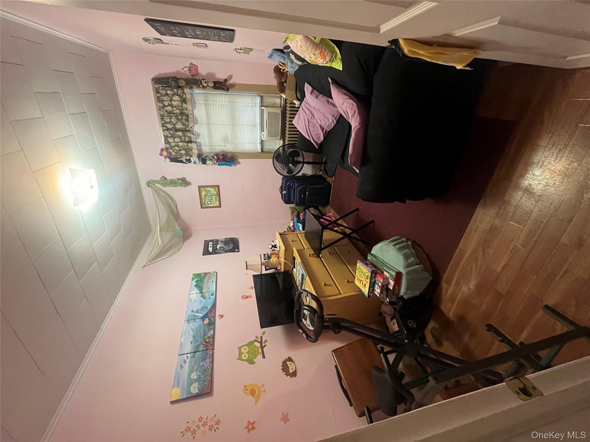 #8 photo, 103-51 102nd Street, Ozone Park , NY 11417