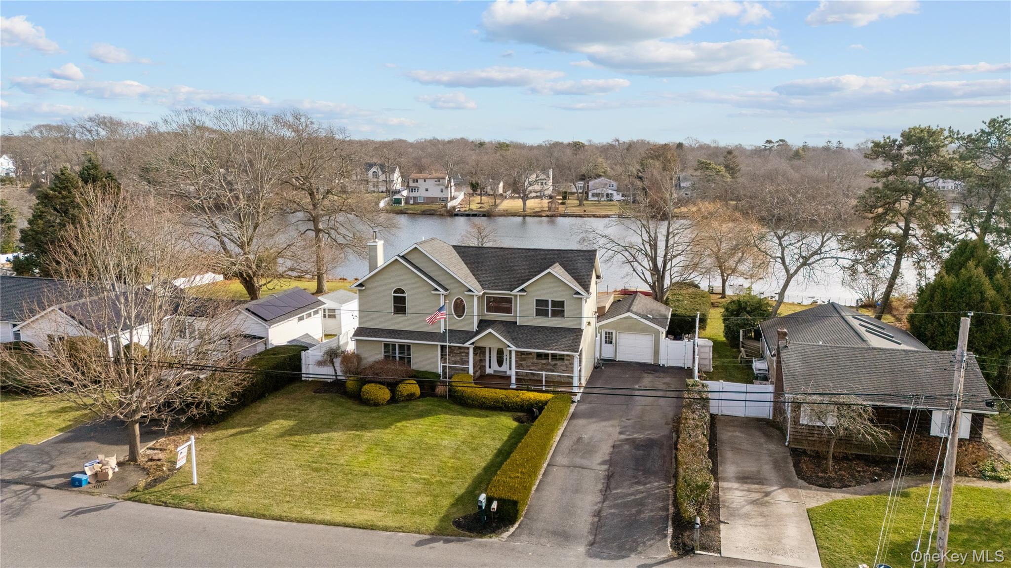 #3 photo, 85 S Dunton Avenue, East Patchogue , NY 11772