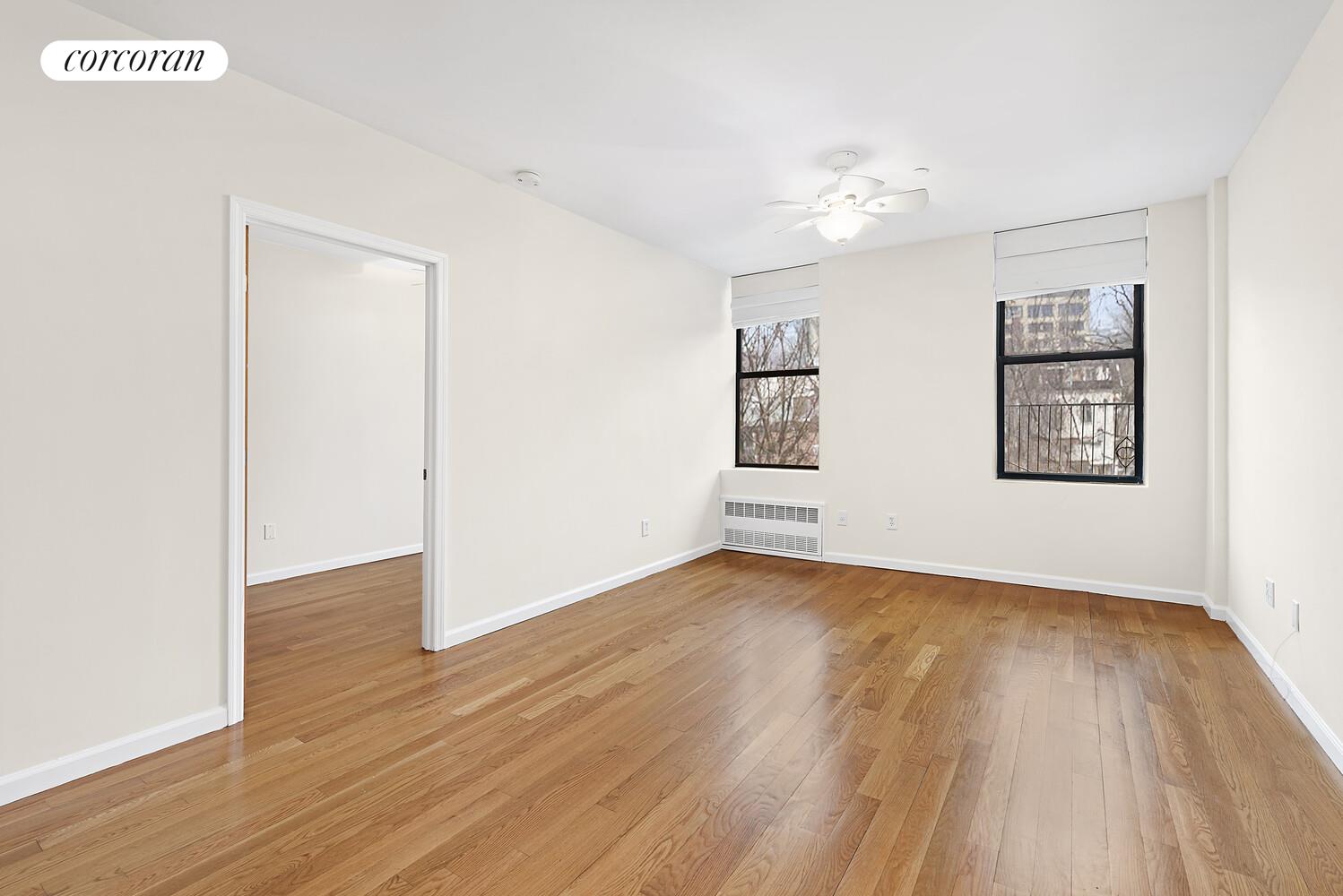 #4 photo, 250 MANHATTAN Avenue, מנהטן South Harlem , NY 10026