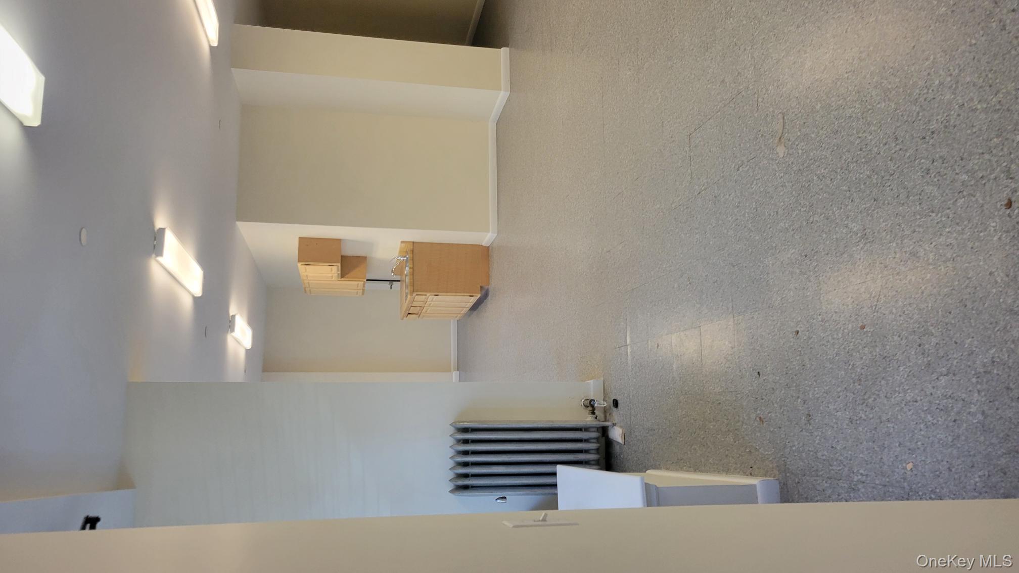 #12 photo, 62-66 W Tremont Avenue, ব্রঙ্কস Bronx , NY 10453