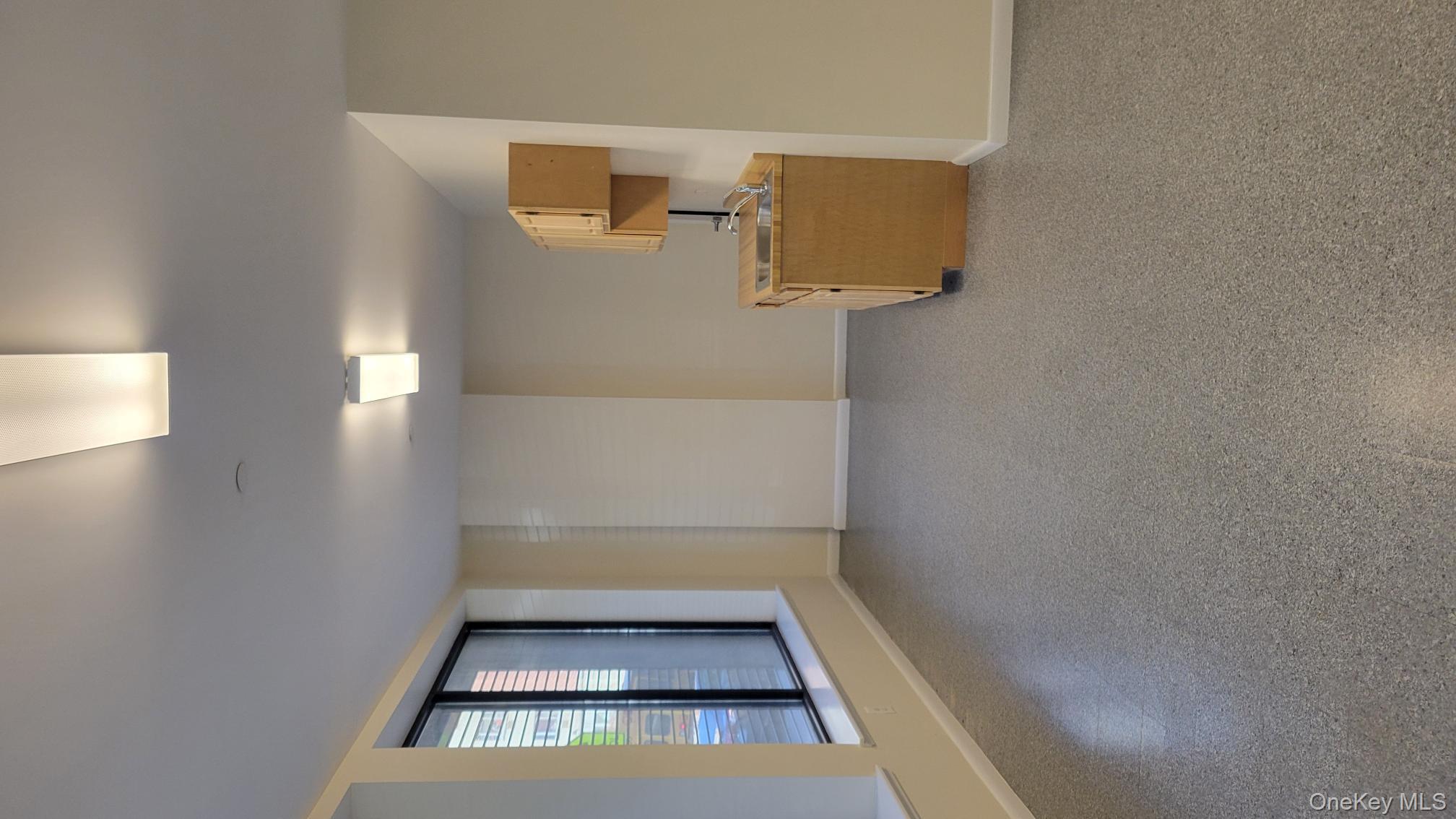 #13 photo, 62-66 W Tremont Avenue, ব্রঙ্কস Bronx , NY 10453