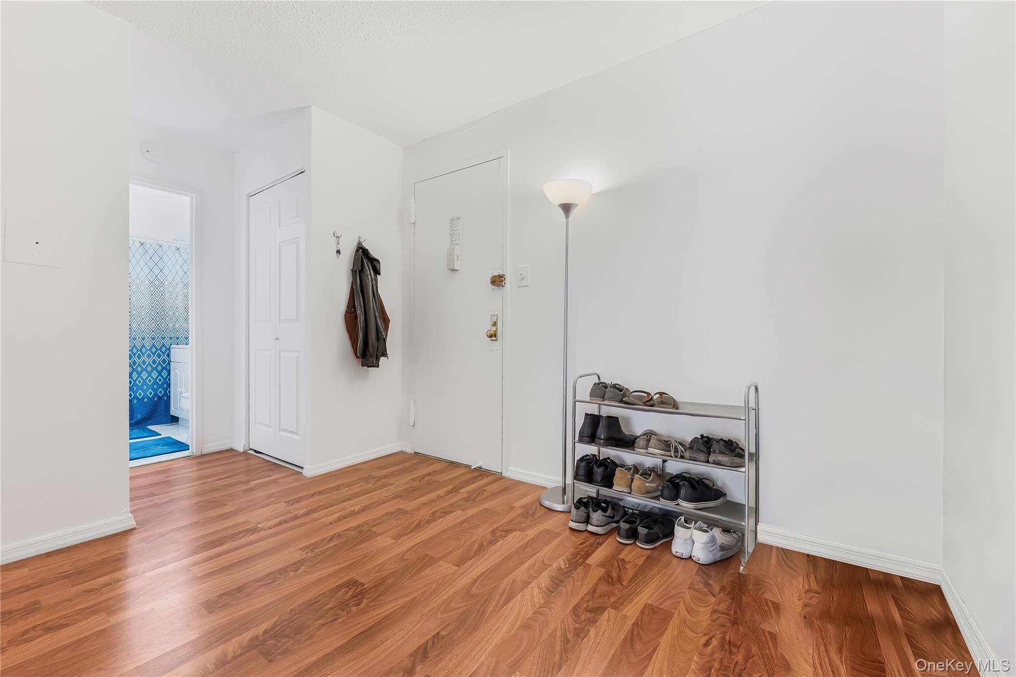 #5 photo, 118-17 Union, Forest Hills , NY 11375