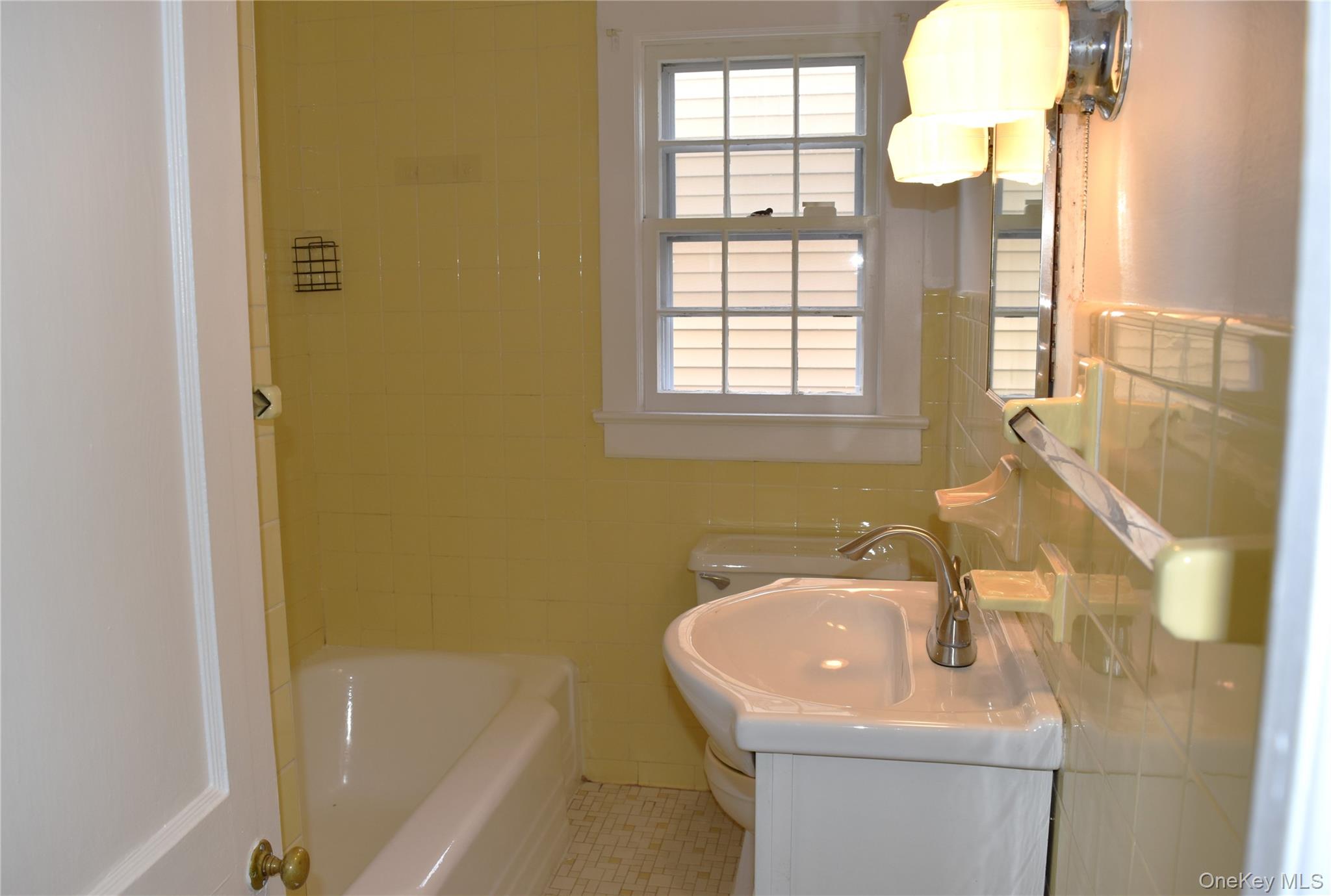 #17 photo, 69 Melrose Avenue, New Windsor , NY 12553