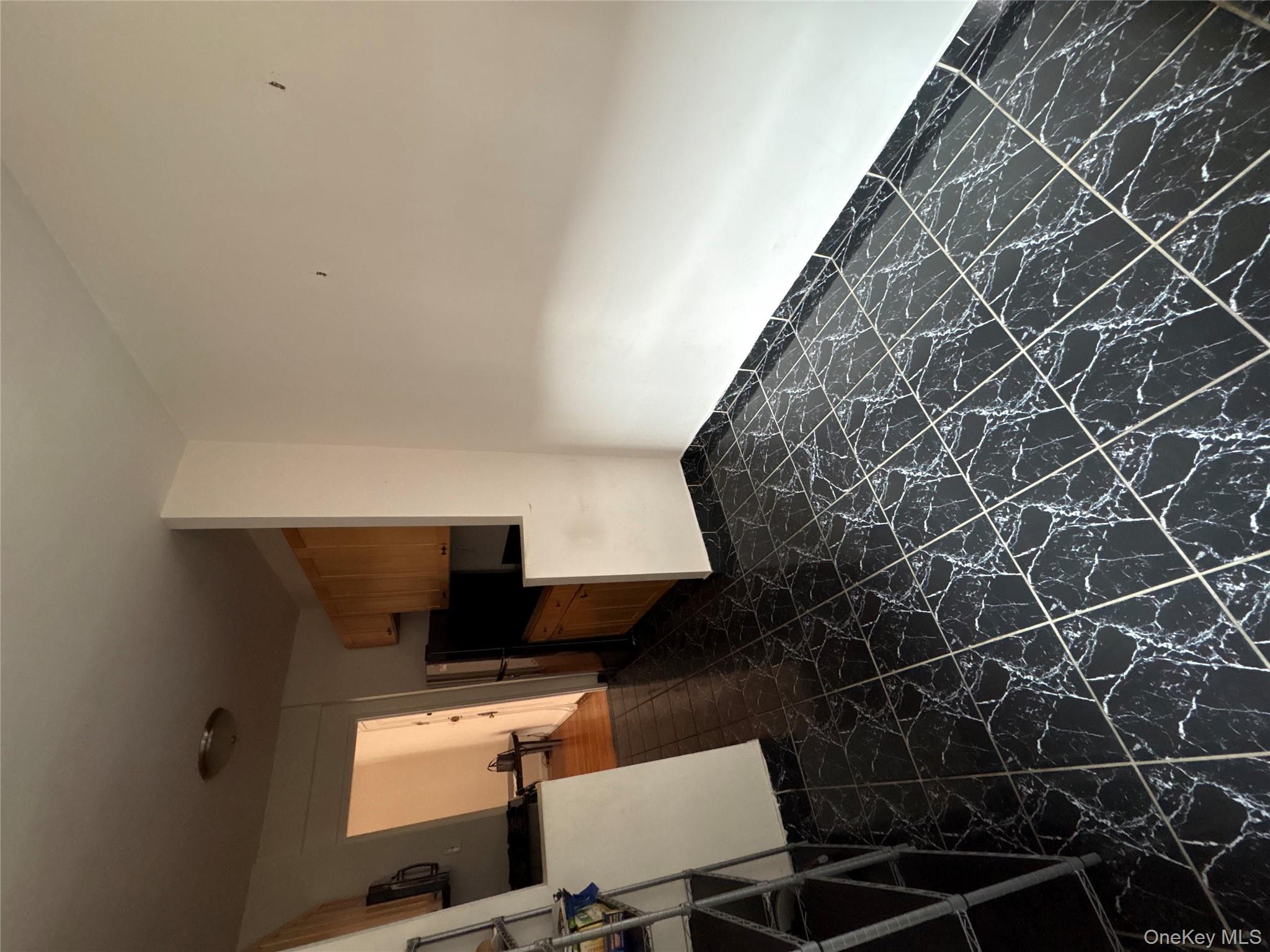 #7 photo, 2090 Barnes Avenue, ব্রঙ্কস Bronx , NY 10462