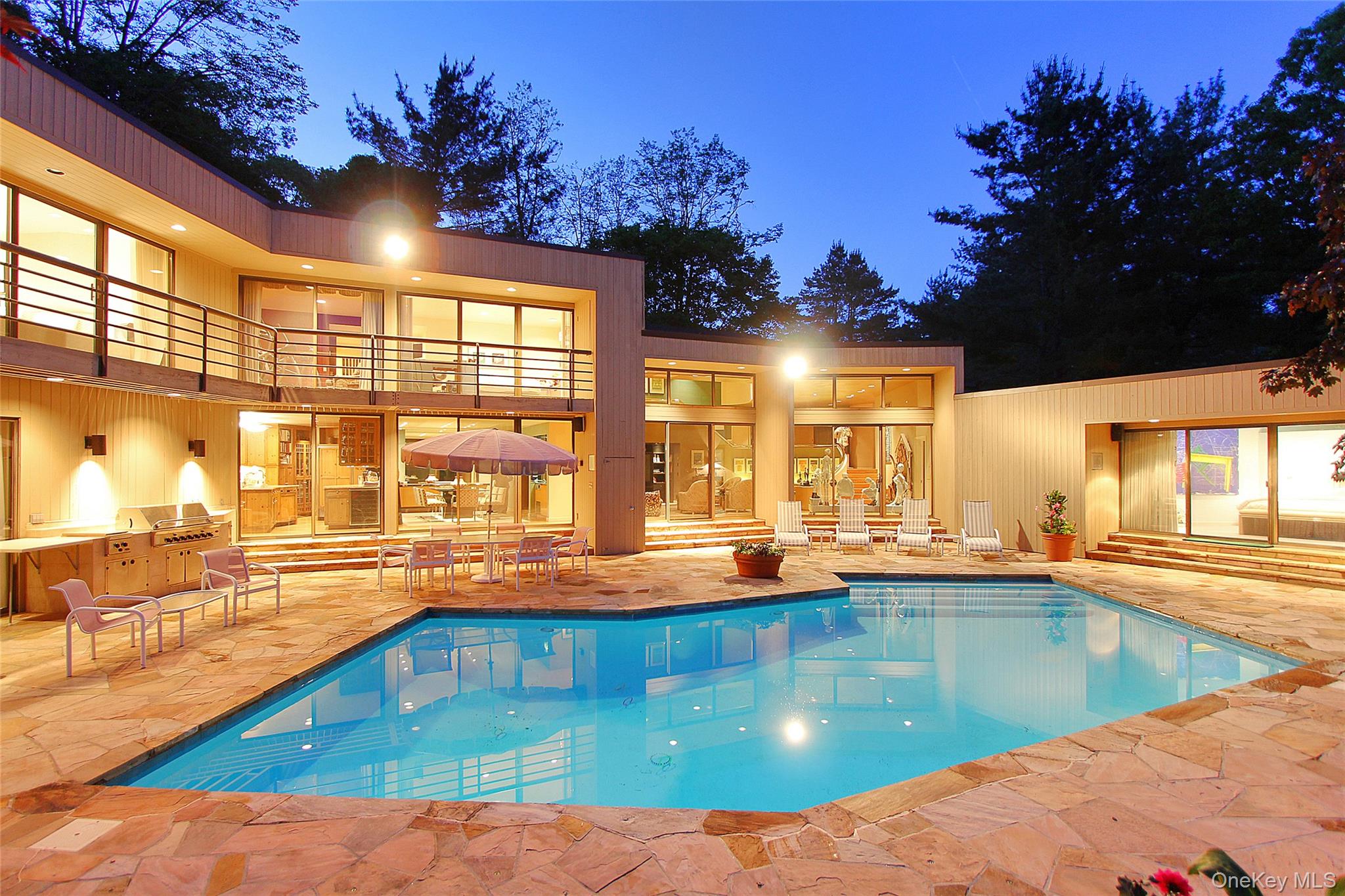 #2 photo, 20 Cole Drive, Armonk , NY 10504