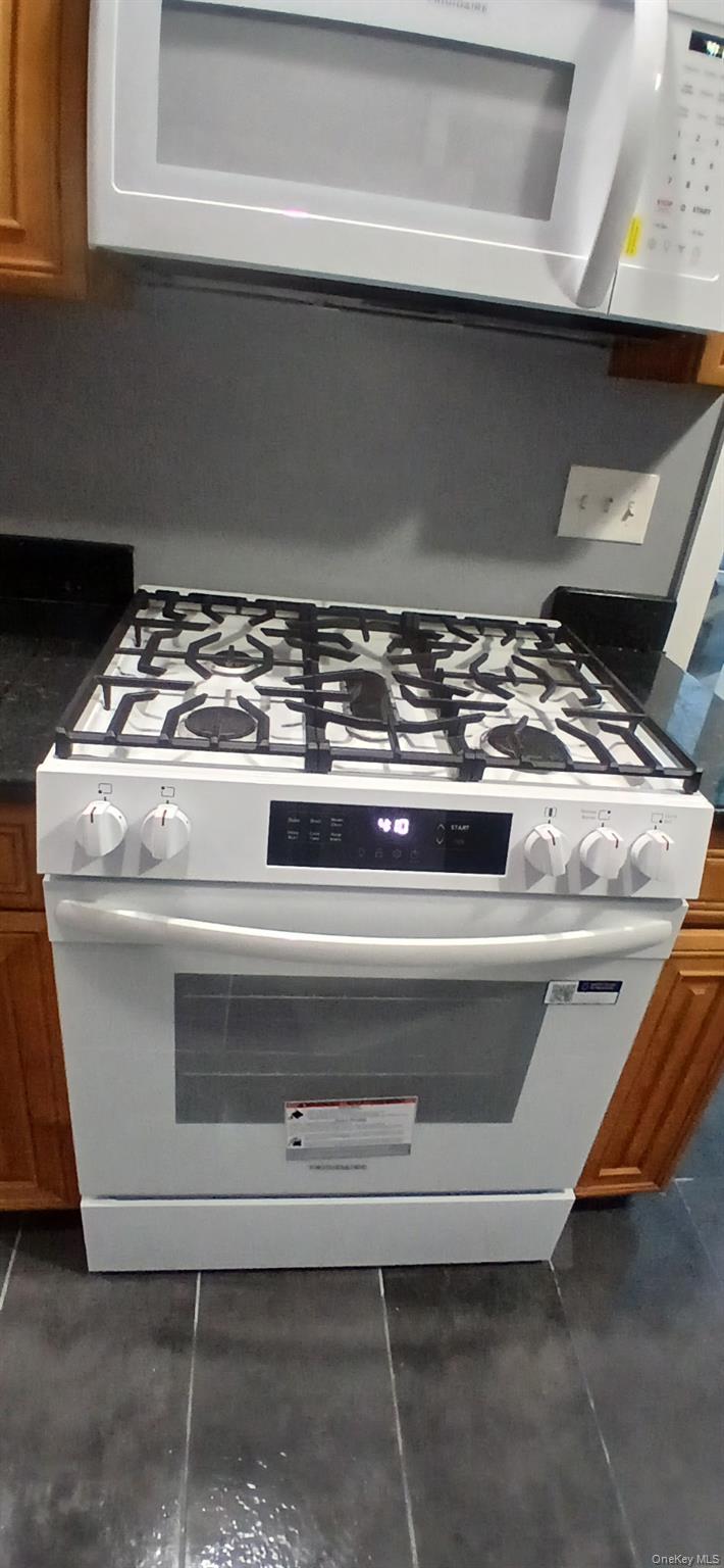 #17 photo, 49 Noble Street, North Babylon , NY 11703