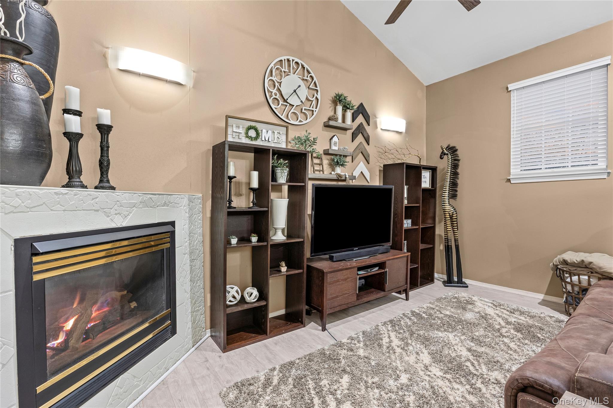 #13 photo, 45 Jackson Street, מחוז סאפוק East Islip , NY 11730