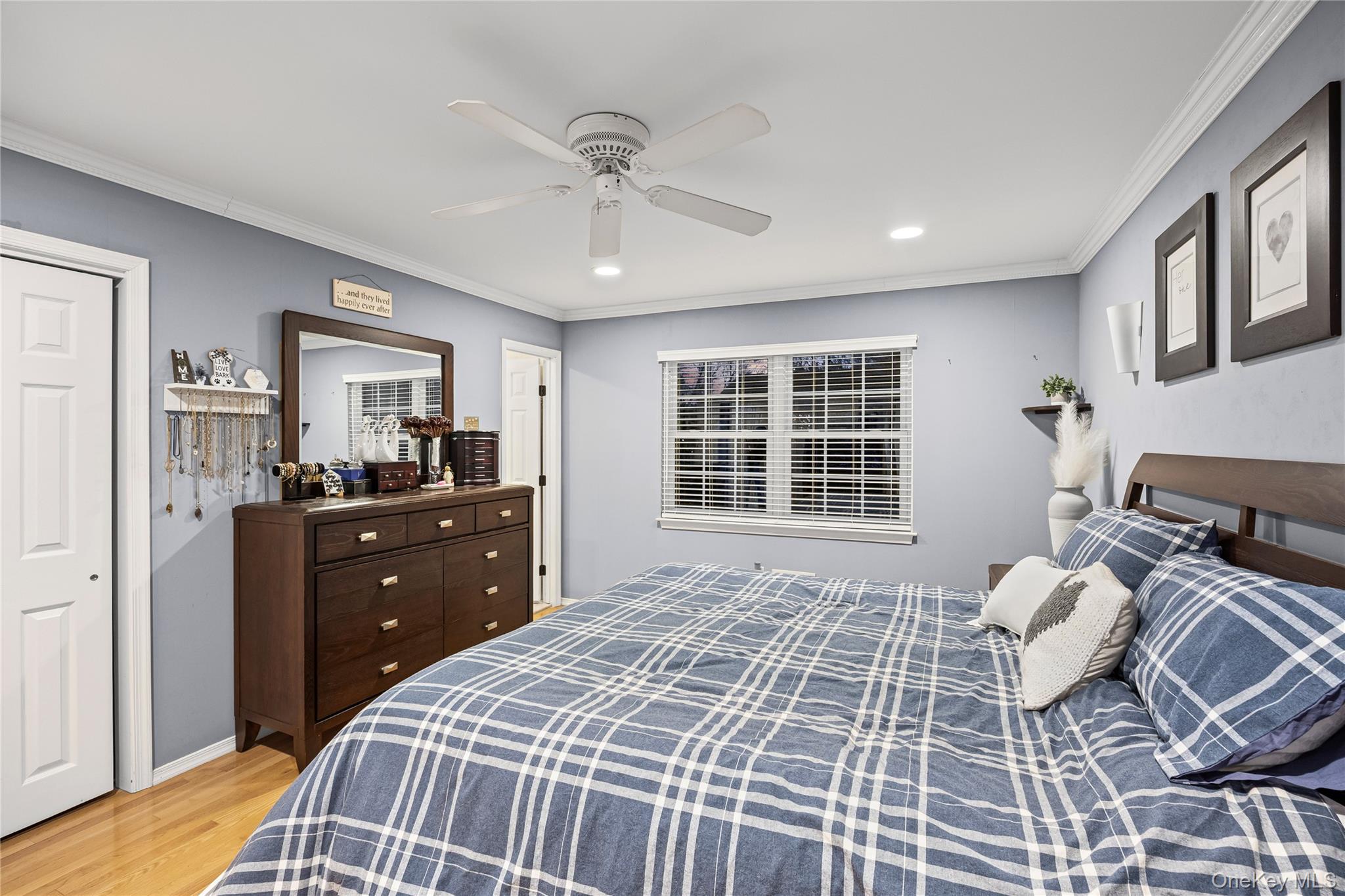 #17 photo, 45 Jackson Street, מחוז סאפוק East Islip , NY 11730