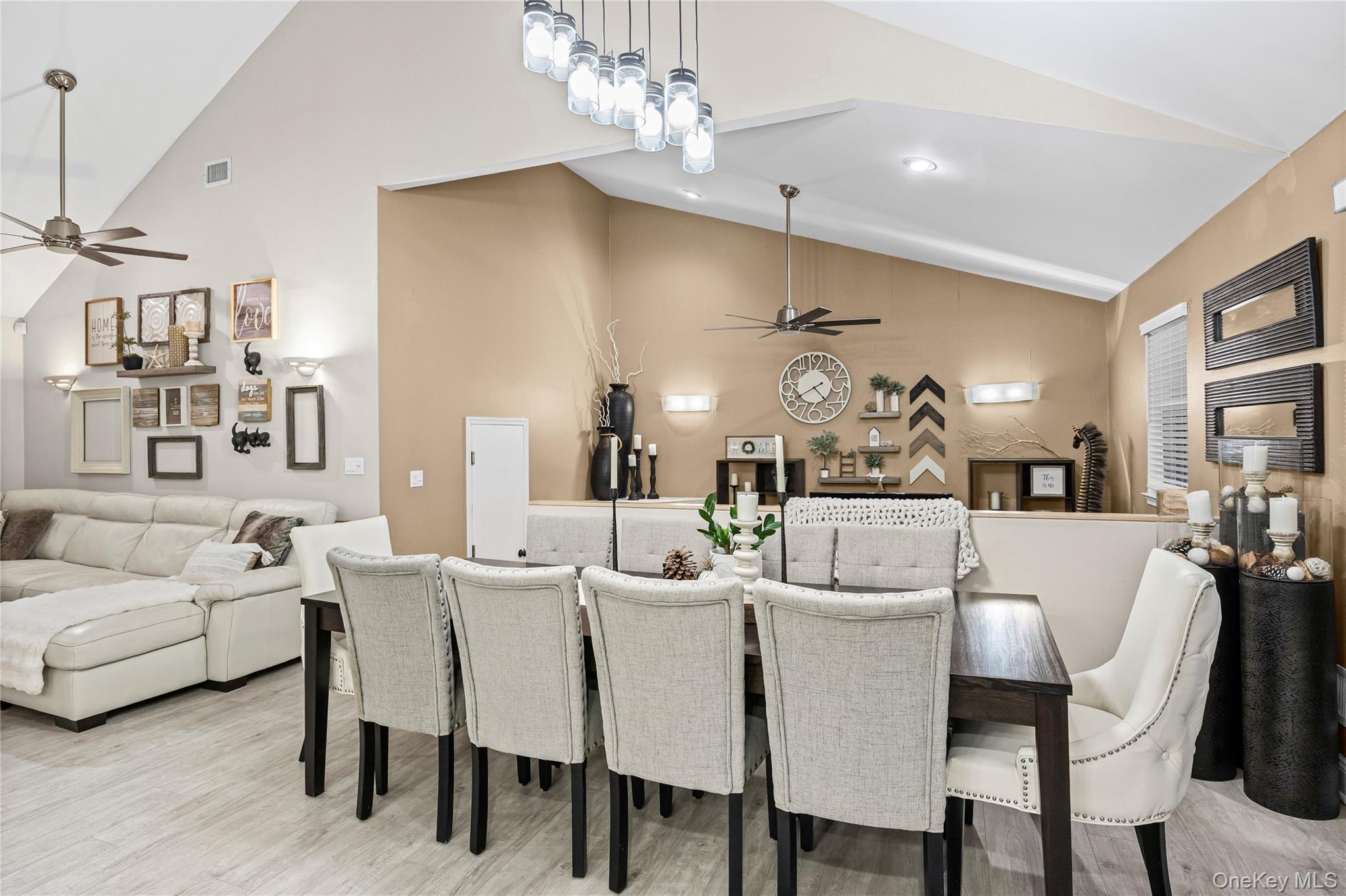 #8 photo, 45 Jackson Street, מחוז סאפוק East Islip , NY 11730