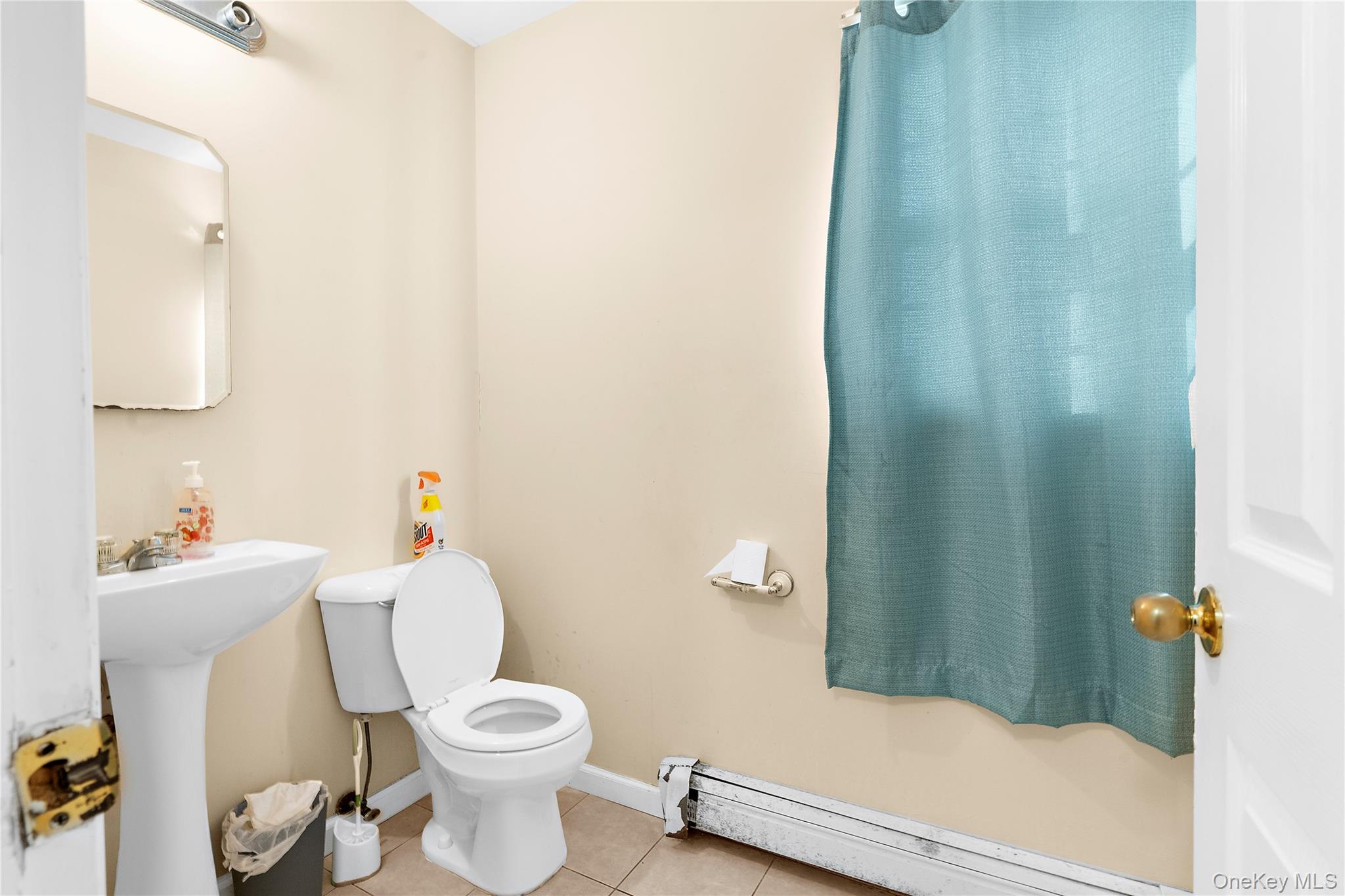 #11 photo, 61 Fairway Avenue, Riverhead , NY 11901