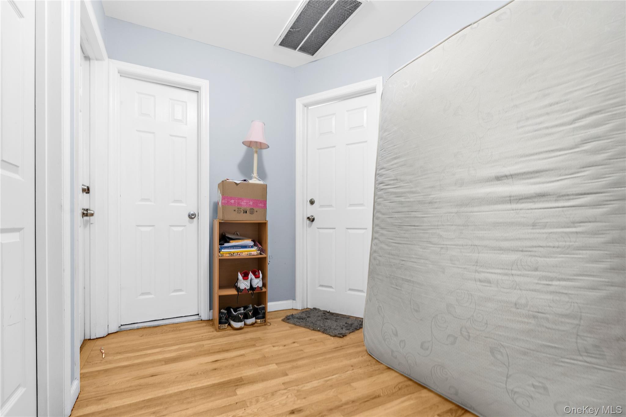 #4 photo, 61 Fairway Avenue, Riverhead , NY 11901