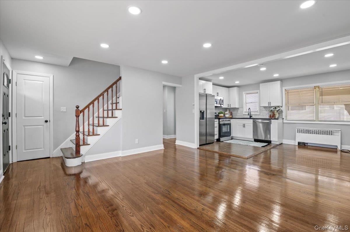 #4 photo, 126 Fairview Boulevard, Hempstead , NY 11550