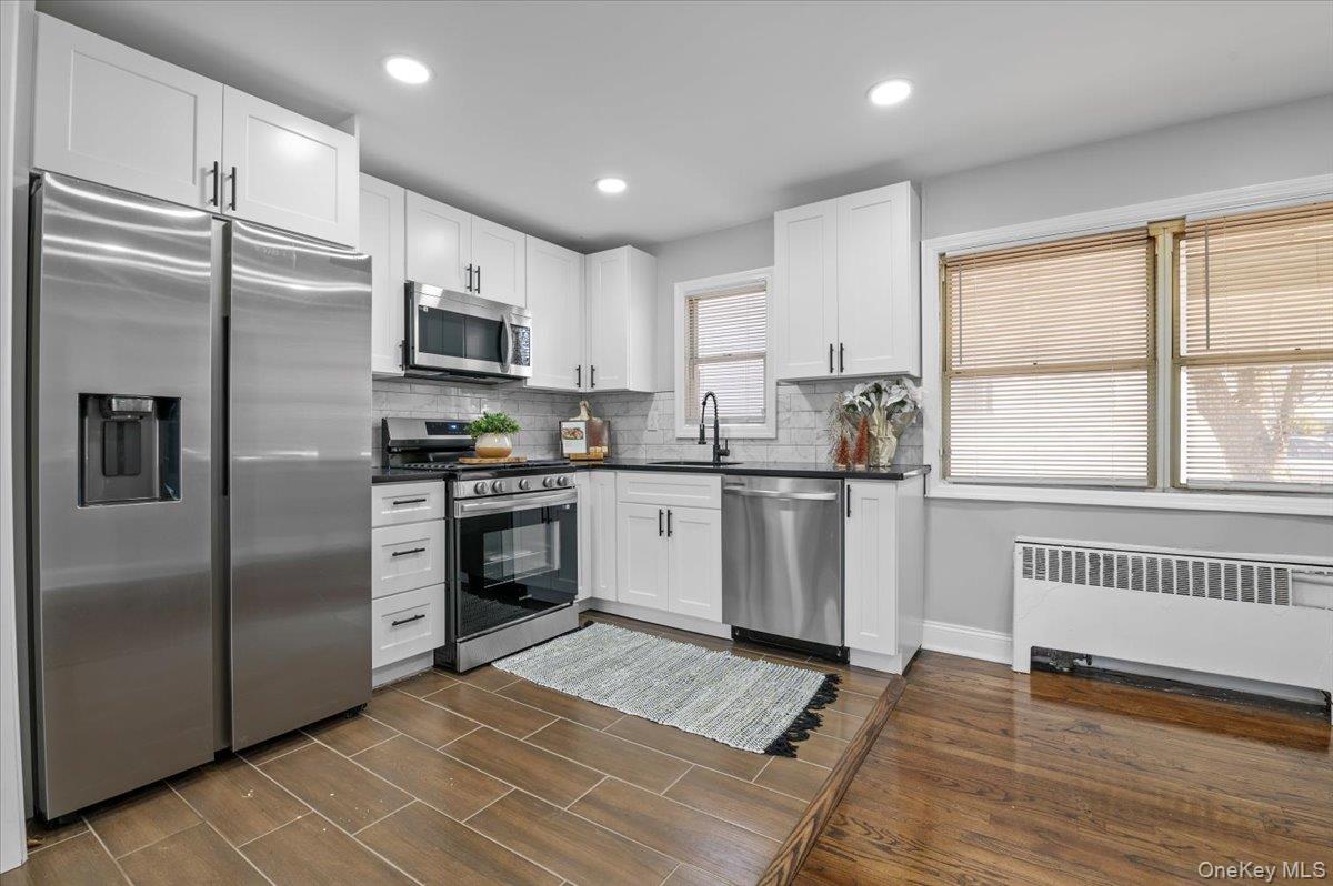 #7 photo, 126 Fairview Boulevard, Hempstead , NY 11550