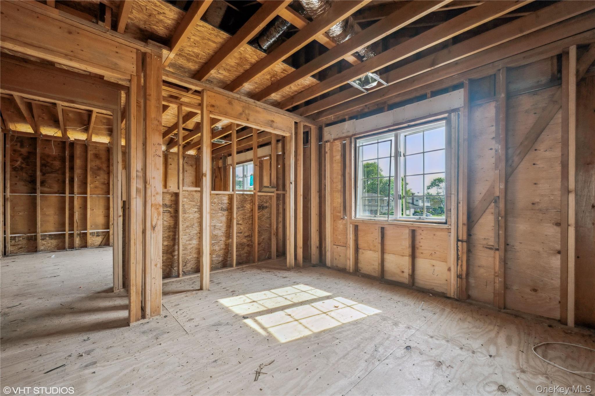 #15 photo, 750 Shore Walk, Lindenhurst , NY 11757