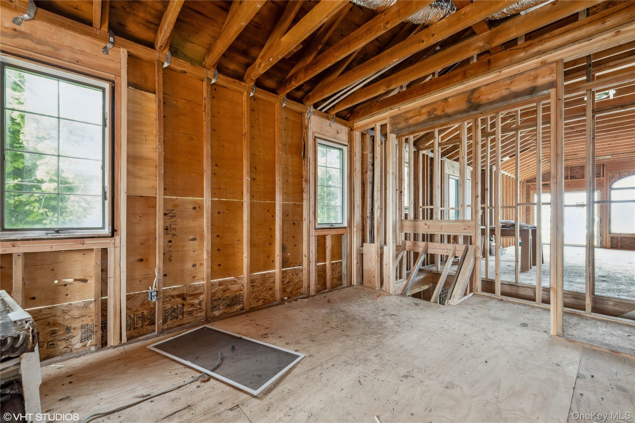 #16 photo, 750 Shore Walk, Lindenhurst , NY 11757