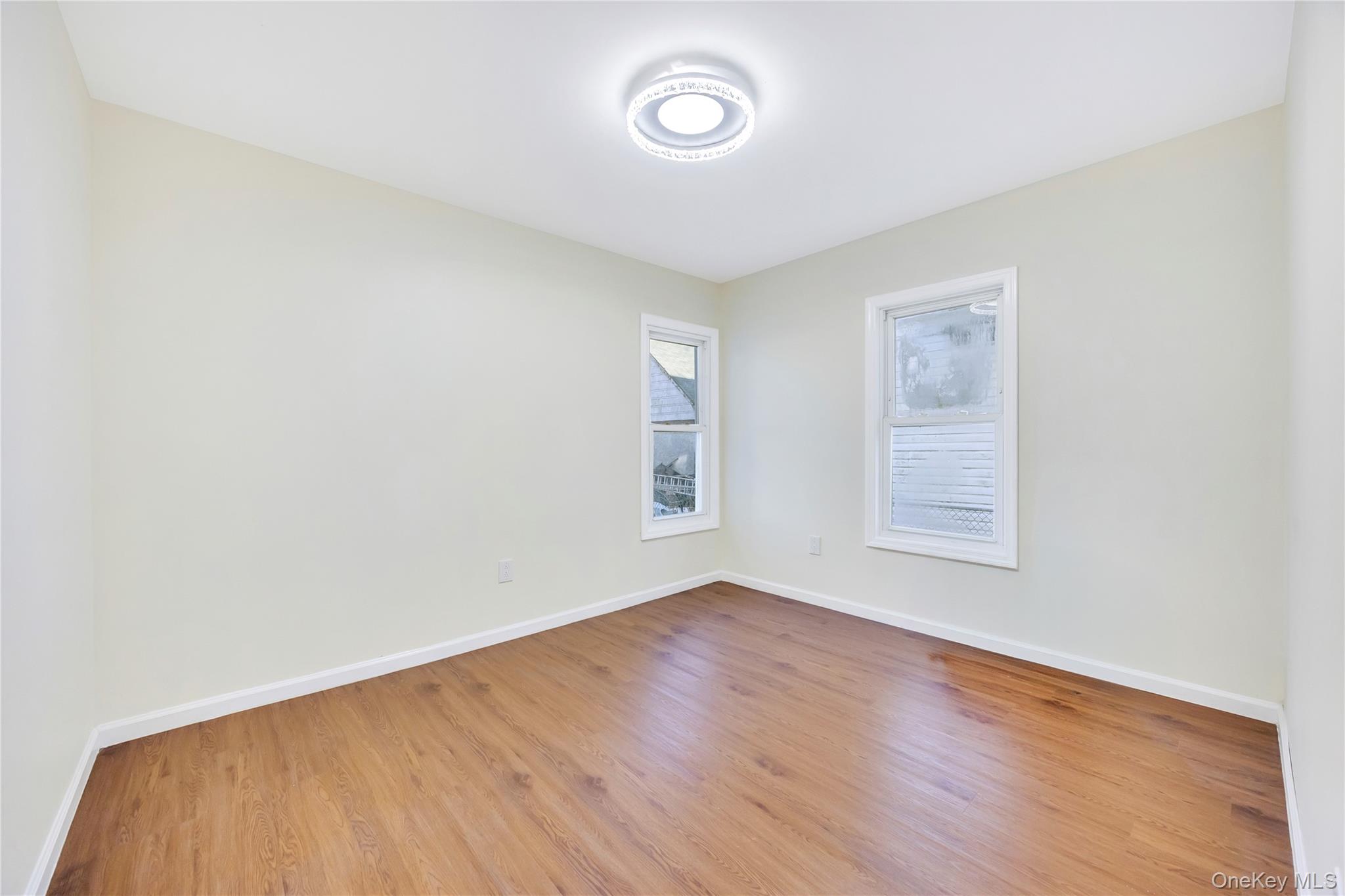 #17 photo, 100-35 204th Street, كوينز Hollis , NY 11423