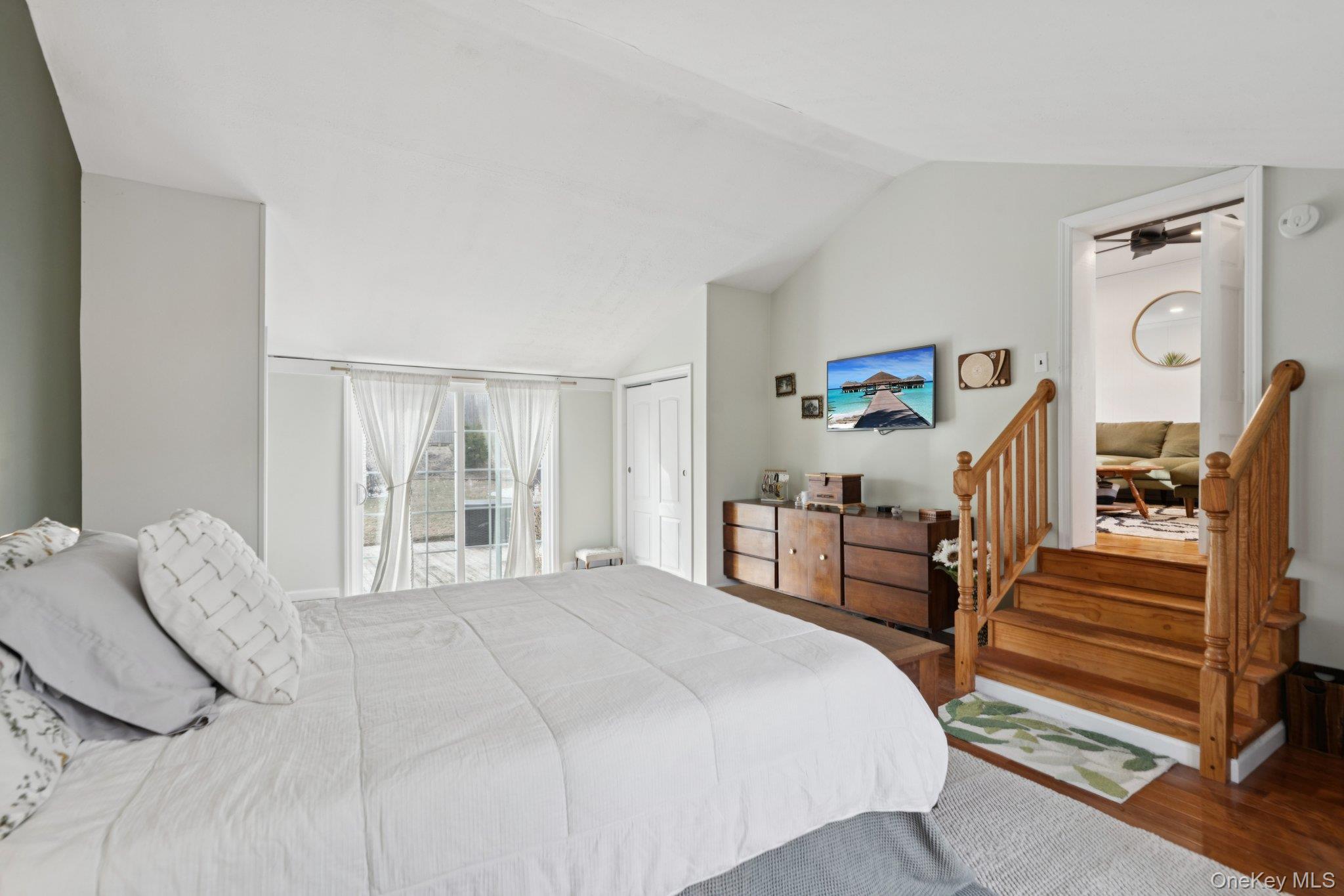 #17 photo, 12 Gail Court, سوفولك Kings Park , NY 11754