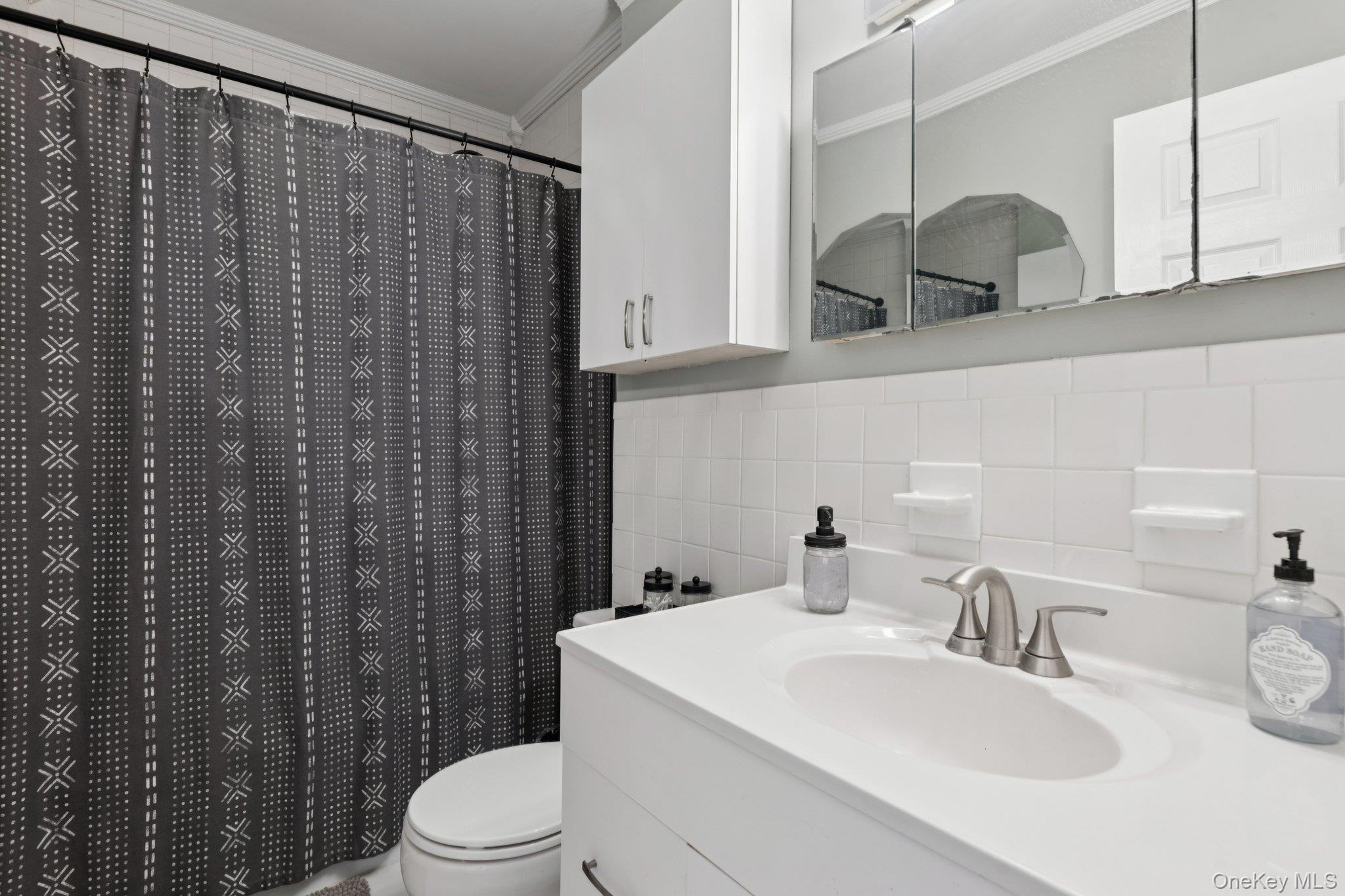 #18 photo, 12 Gail Court, سوفولك Kings Park , NY 11754