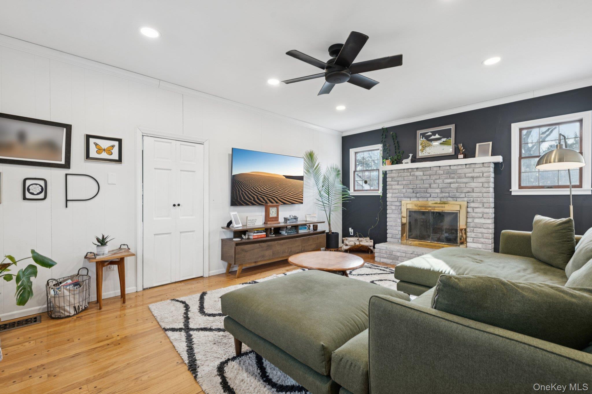 #3 photo, 12 Gail Court, سوفولك Kings Park , NY 11754