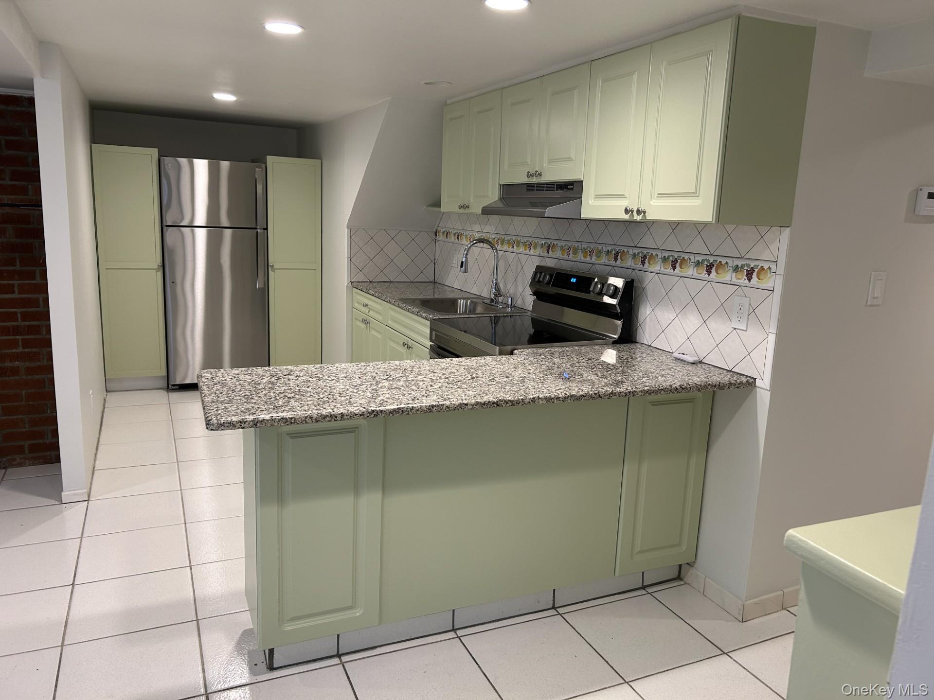 #7 photo, 15 Maple Street, Dobbs Ferry , NY 10522