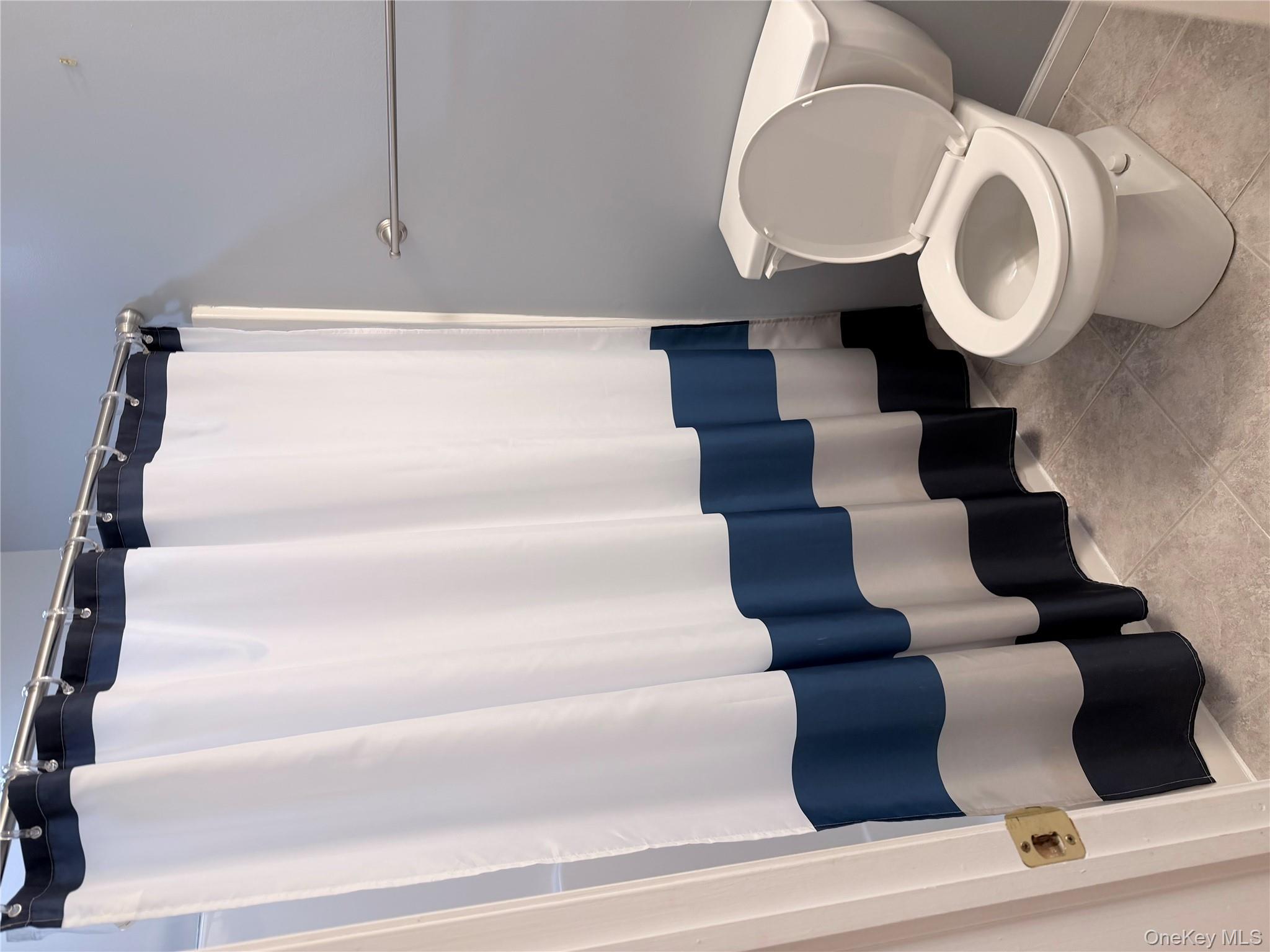 #17 photo, 1043 Roosa Gap Road, Pine Bush , NY 12566