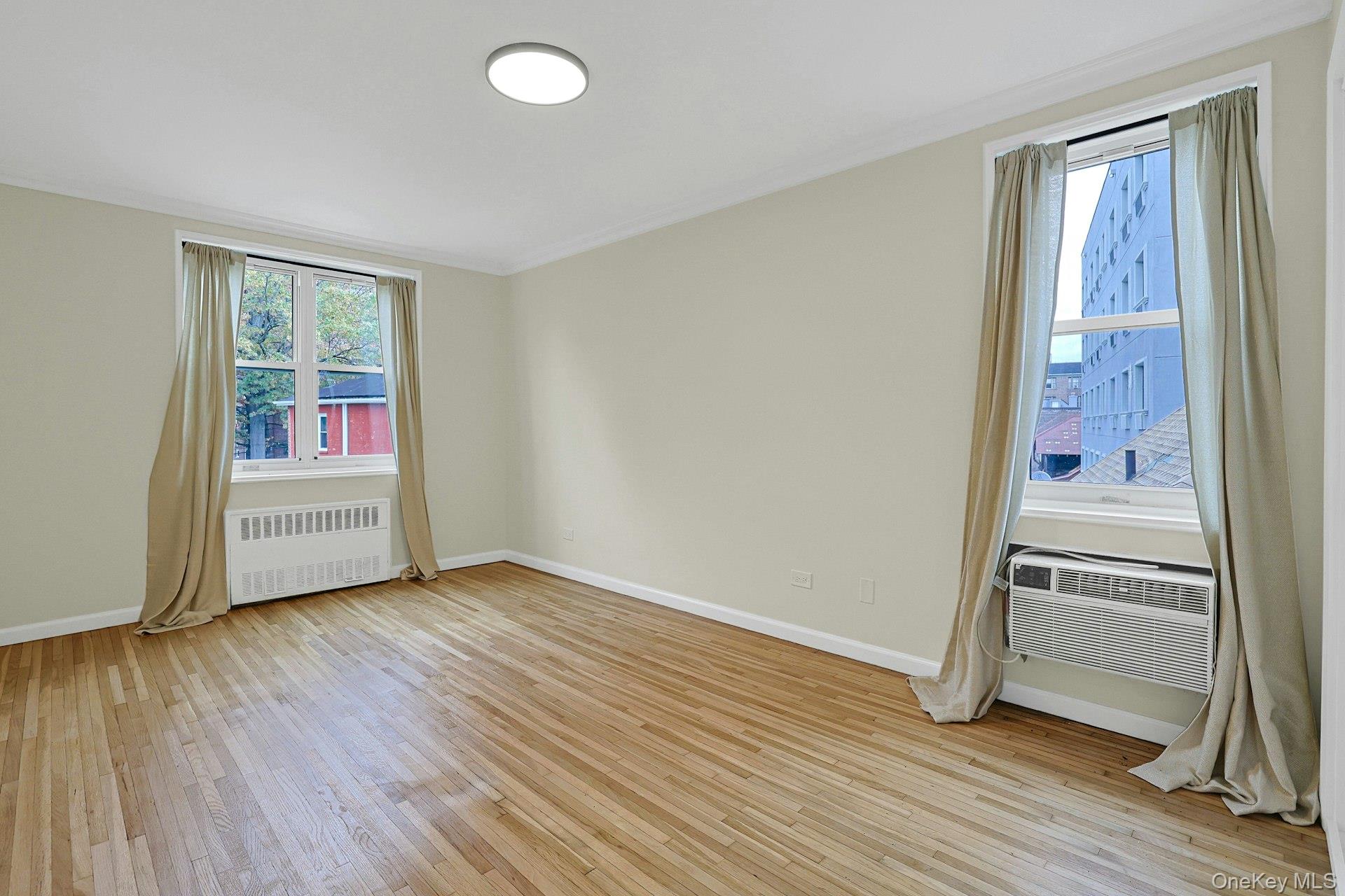 #19 photo, 3363 Sedgwick Avenue, Bronx , NY 10463