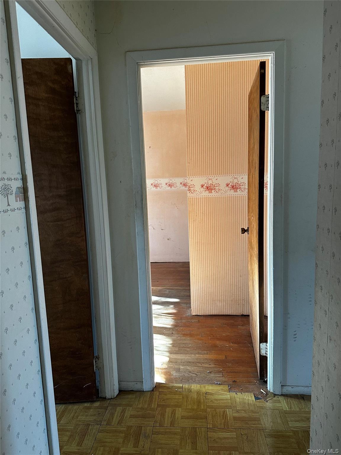 #14 photo, 166 Halgren Crescent, Haverstraw , NY 10927