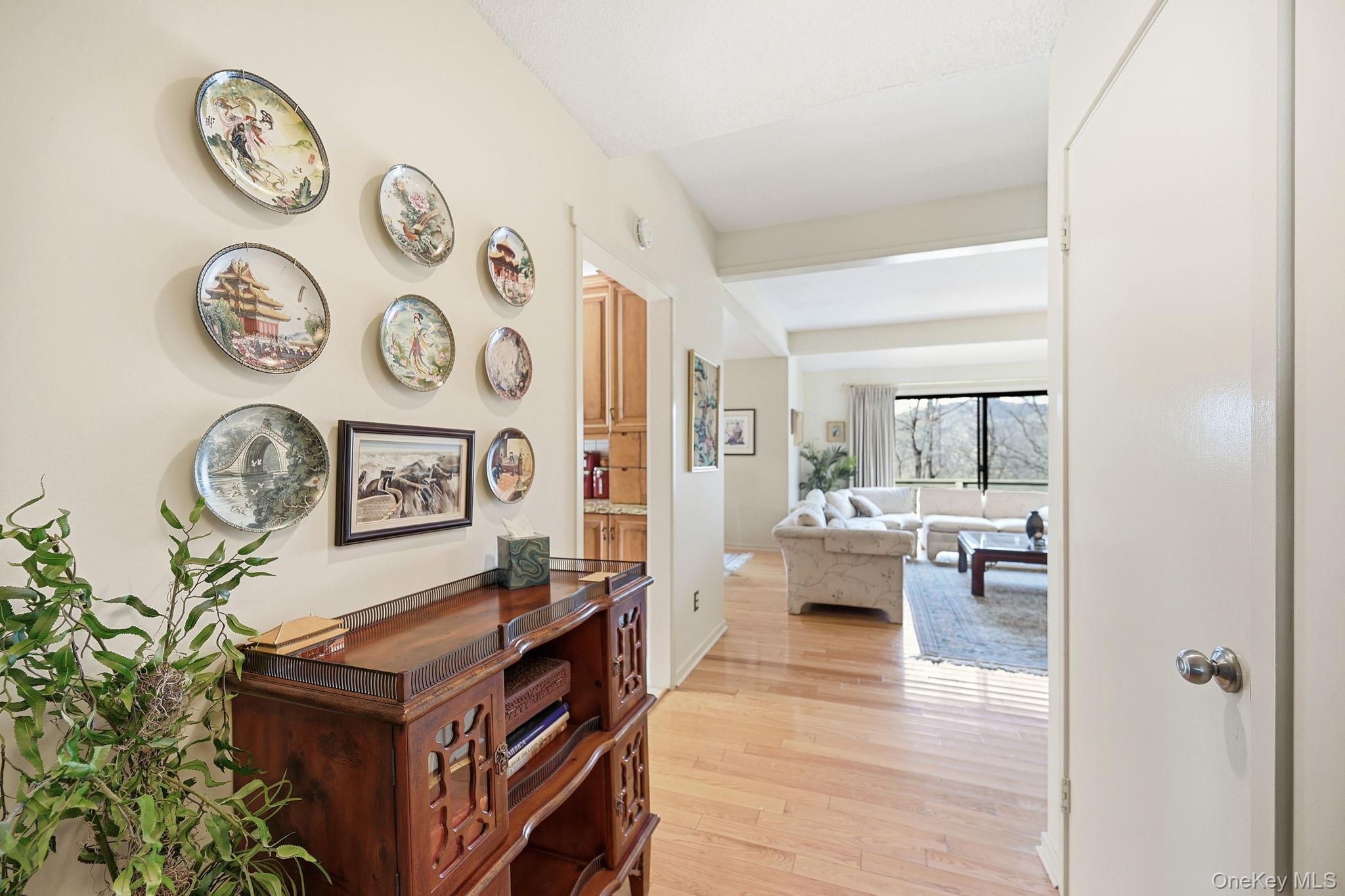 #5 photo, 59 Heritage Hills, Somers , NY 10589