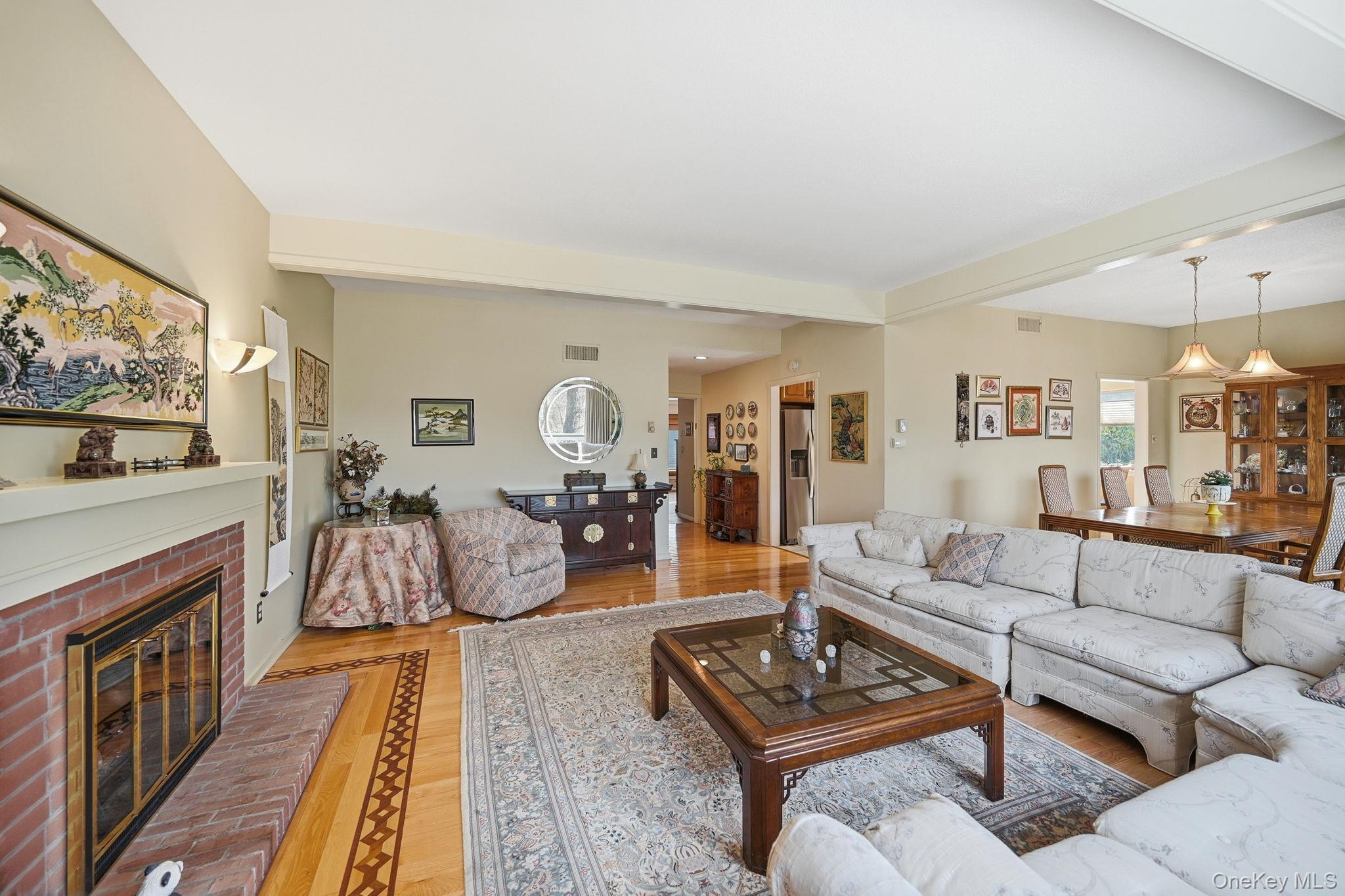 #8 photo, 59 Heritage Hills, Somers , NY 10589