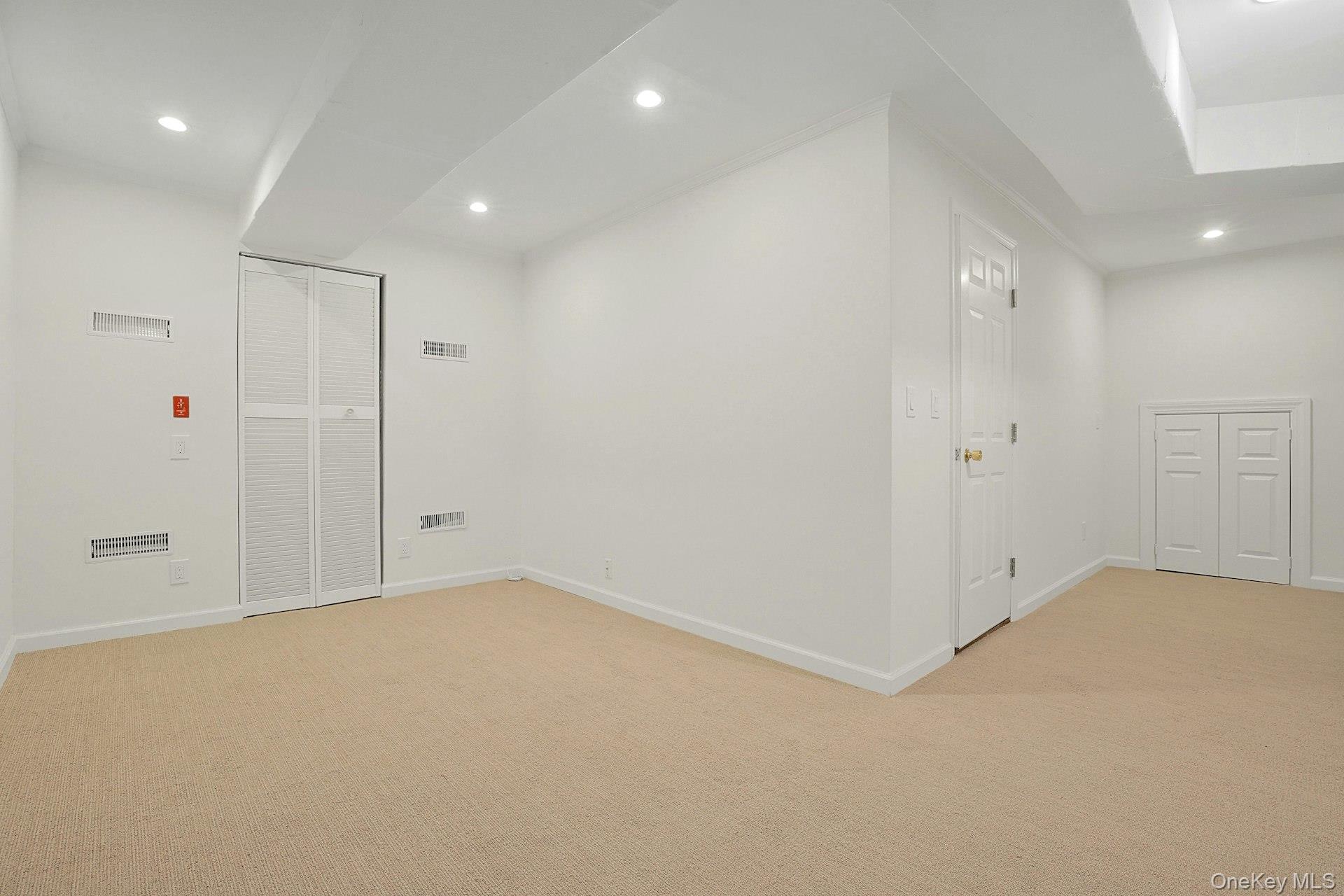 #20 photo, 3803 Victoria Drive, Mount Kisco , NY 10549