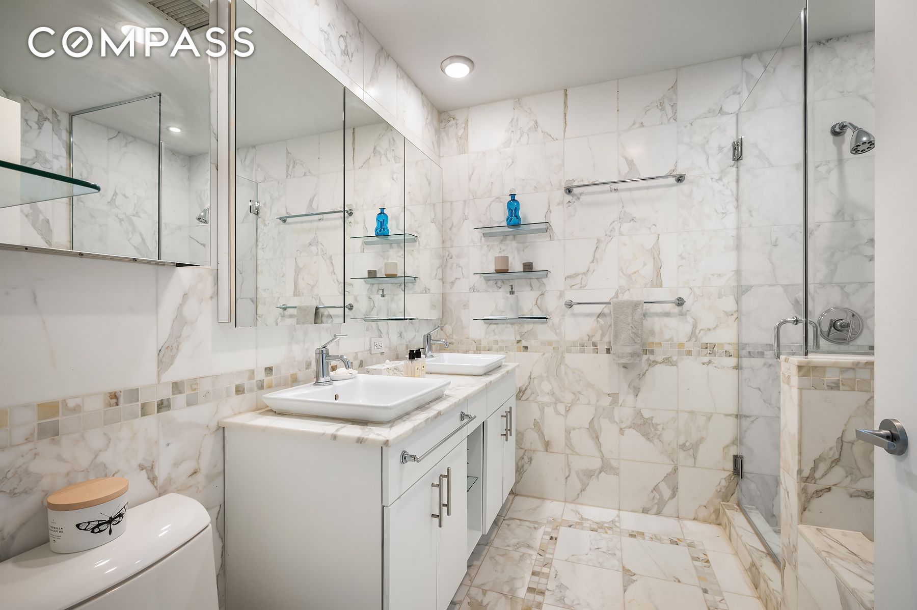 #9 photo, 212 E 57th Street, Midtown East , NY 10022