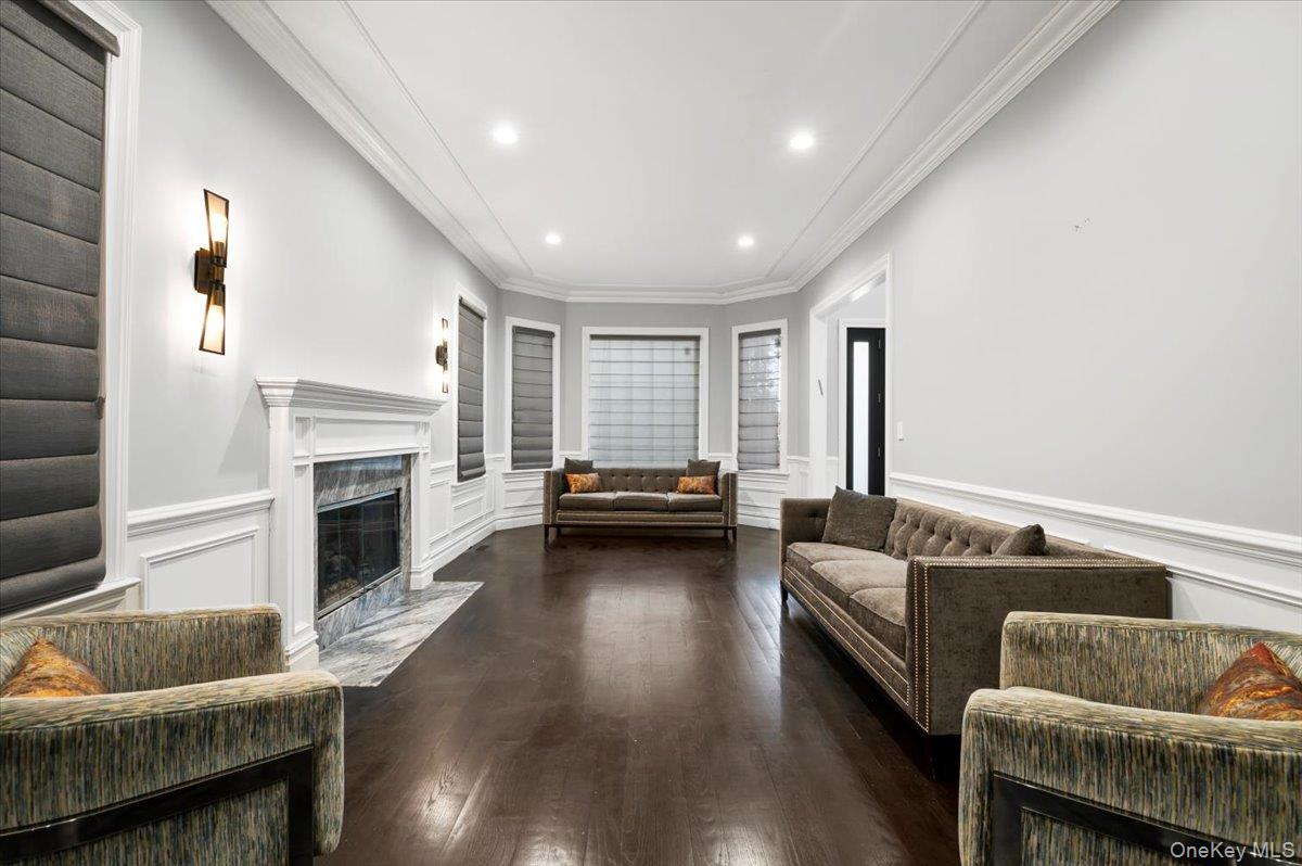 #4 photo, 335 Summit Avenue, 롱 아일랜드 Cedarhurst , NY 11516