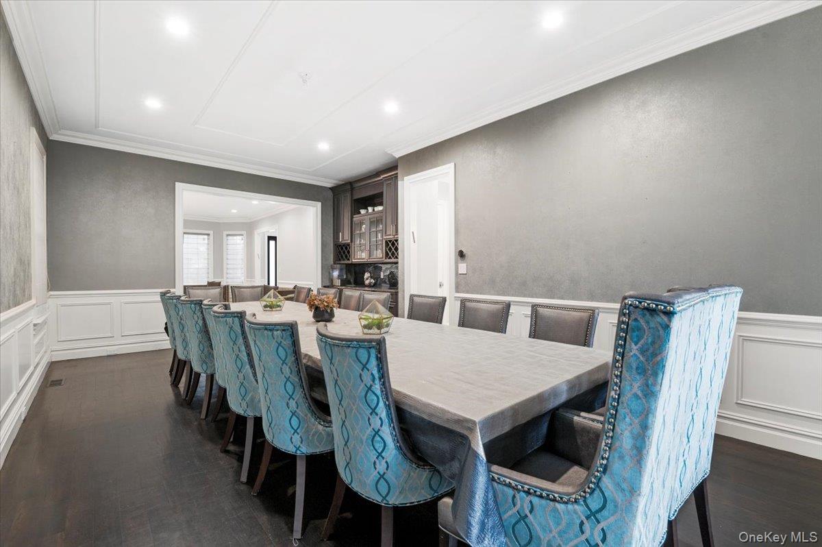 #5 photo, 335 Summit Avenue, 롱 아일랜드 Cedarhurst , NY 11516