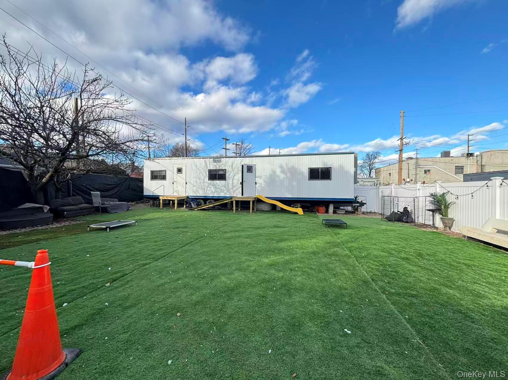 #5 photo, 88 S Bayles Avenue, Port Washington , NY 11050