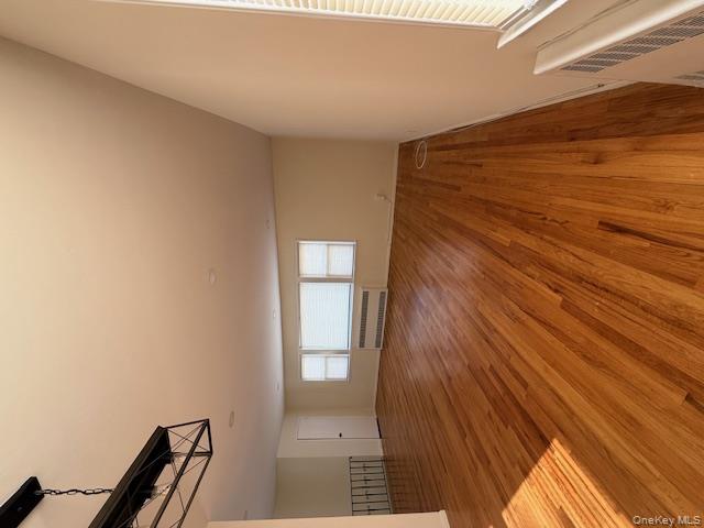 #4 photo, 30 Gibson Boulevard, Valley Stream , NY 11581