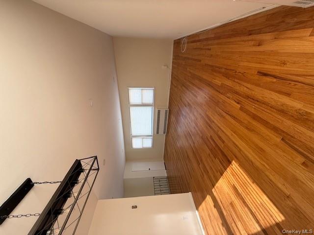 #5 photo, 30 Gibson Boulevard, Valley Stream , NY 11581