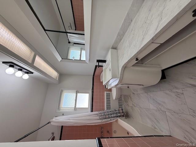 #7 photo, 30 Gibson Boulevard, Valley Stream , NY 11581